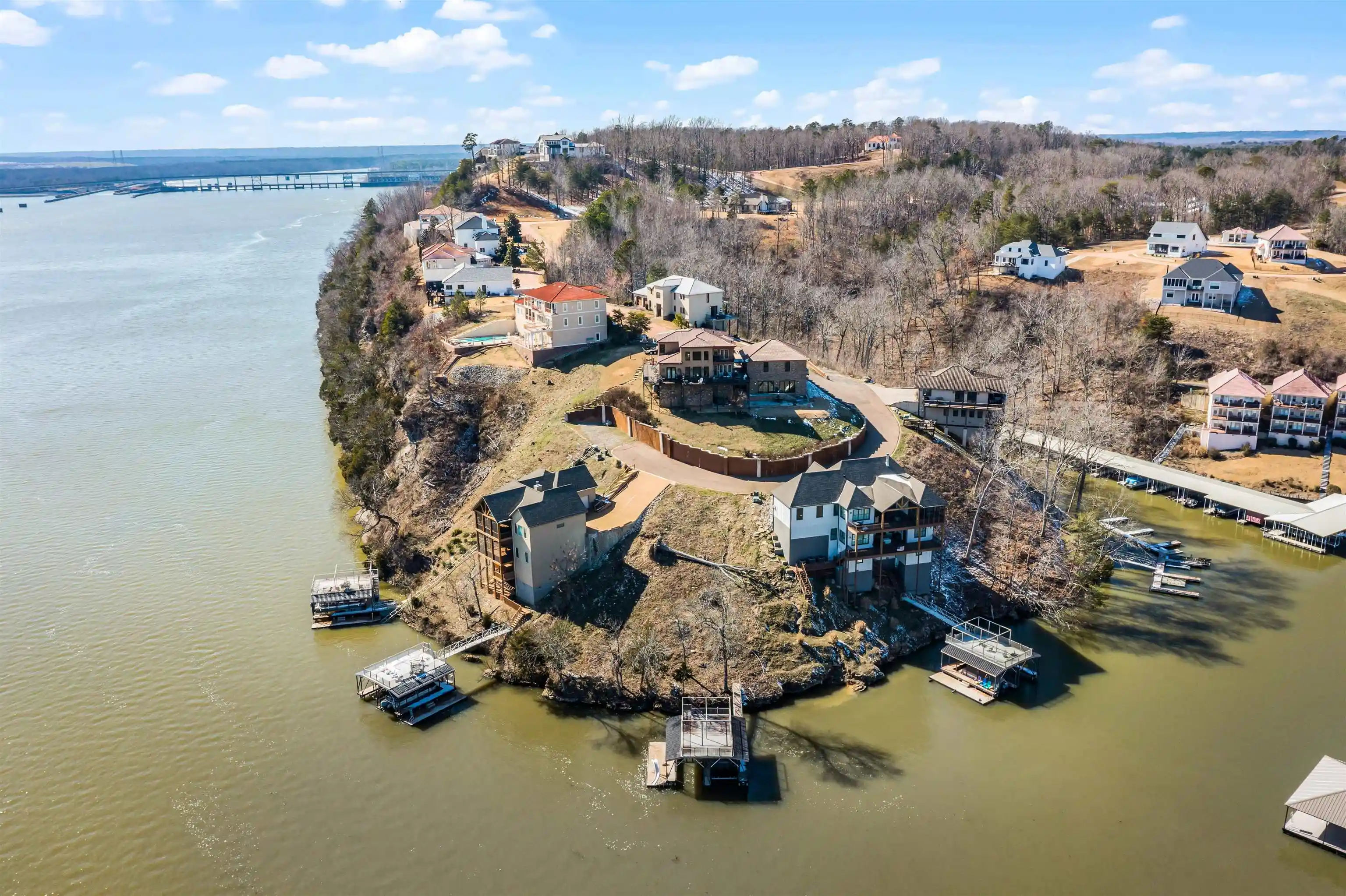 5th image of 9 Pinnacle Pt, Savannah, TN 38372 | MLS# 10190609