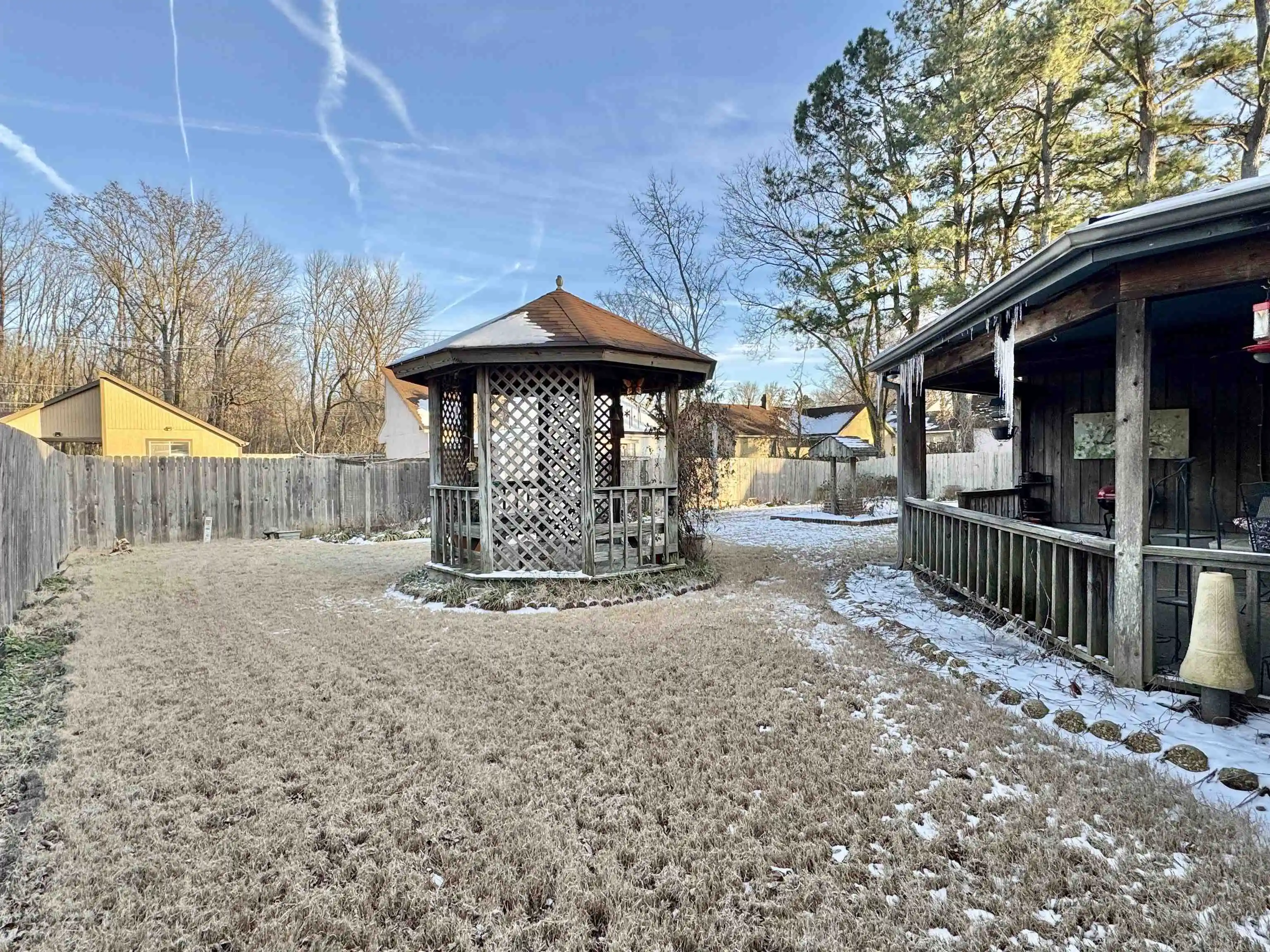 Photo 3 of Sale Pending at 3584 Wythe Rd, Memphis, TN 38135 | MLS# 10190692 | Listing updated on 2025-03-12