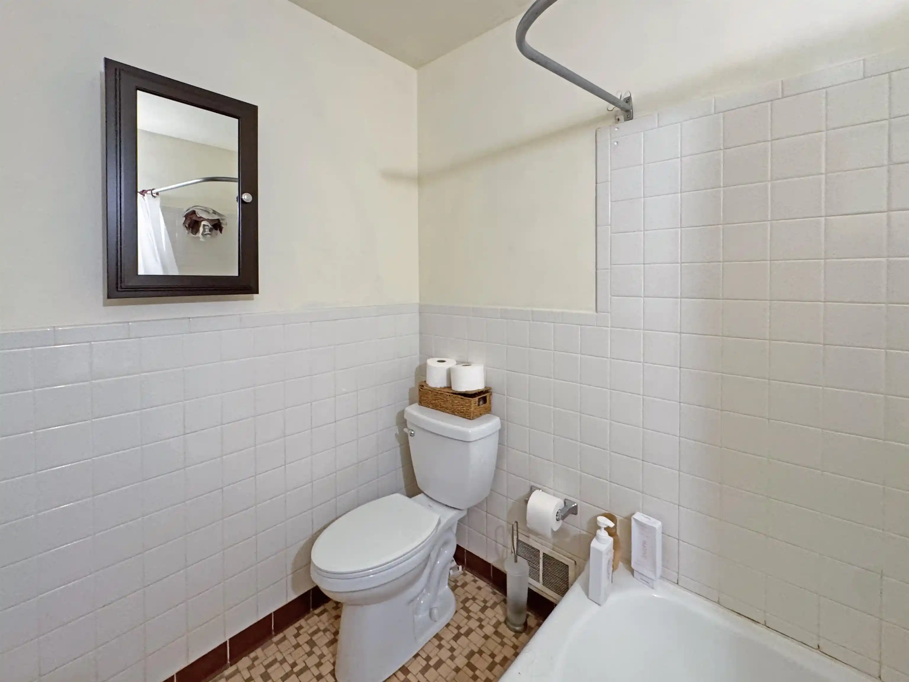 Photo 3 of Single family home for sale at 2436 Frayser Blvd, Memphis, TN 38127 | MLS# 10194670 | Listing updated on 2026-08-13