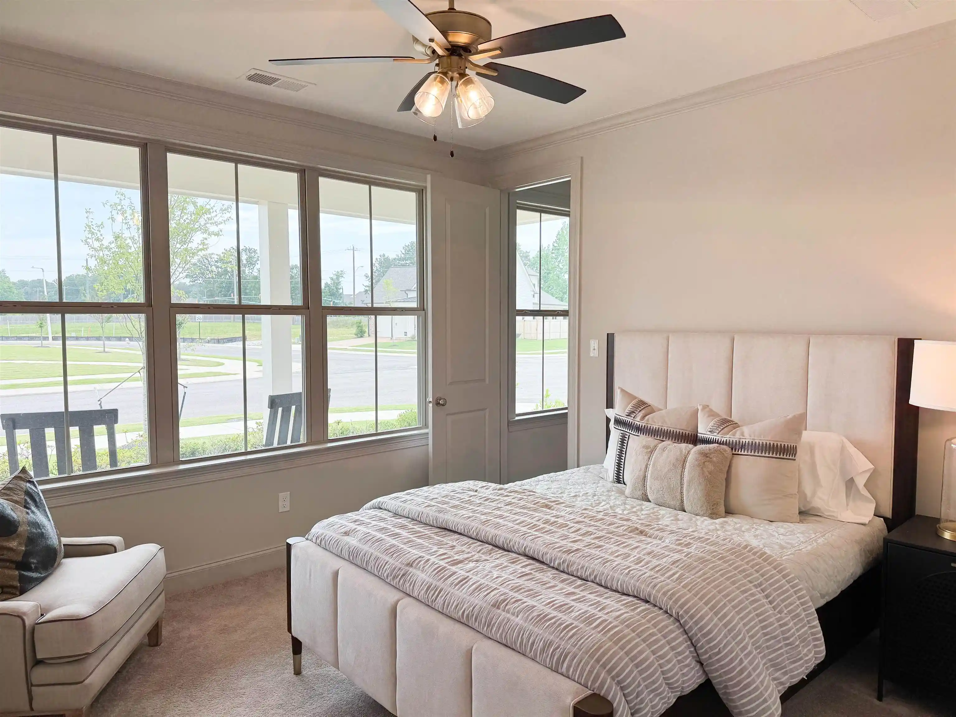 Photo 2 of Sale Pending at 11498 Sunsparkler Way, Collierville, TN 38017 | MLS# 10196758 | Listing updated on 2026-09-09