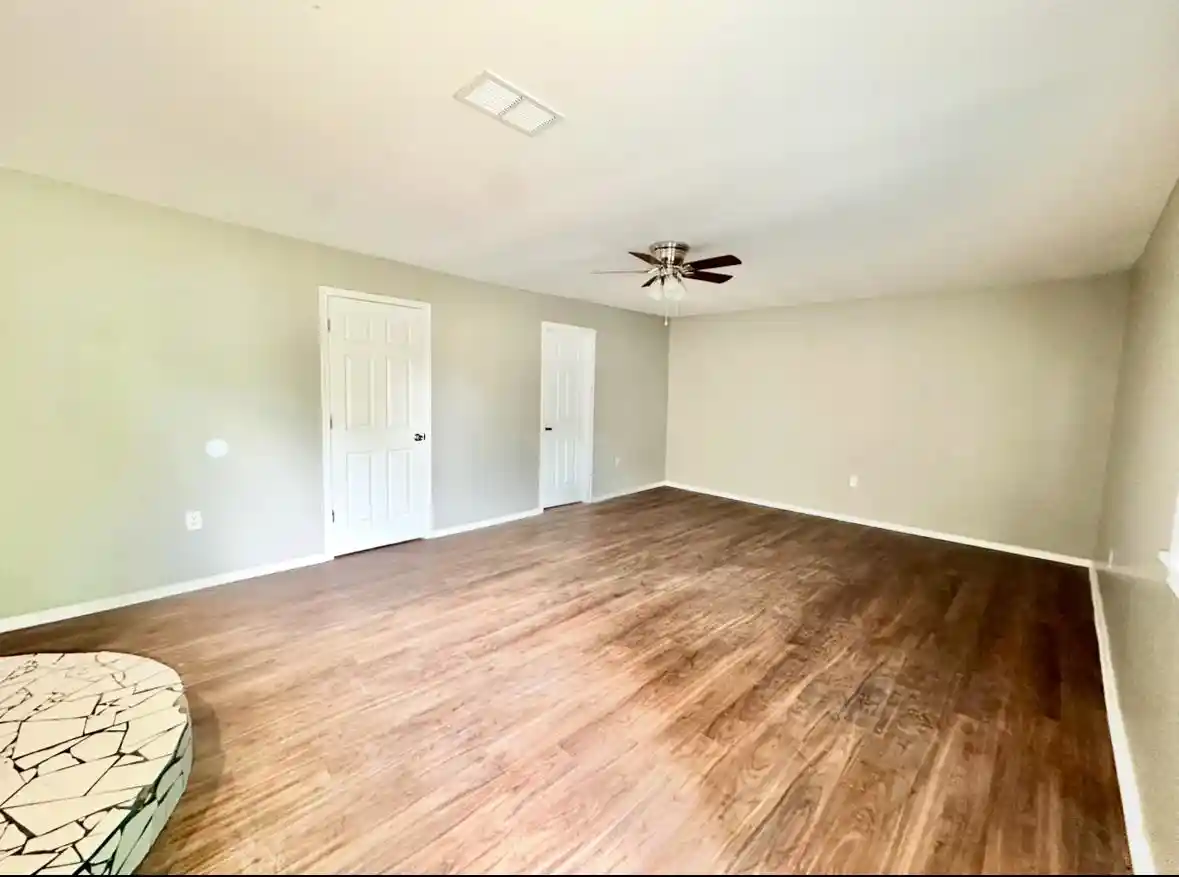 3rd image of 967 Maury St, Memphis, TN 38107 | MLS# 10197552