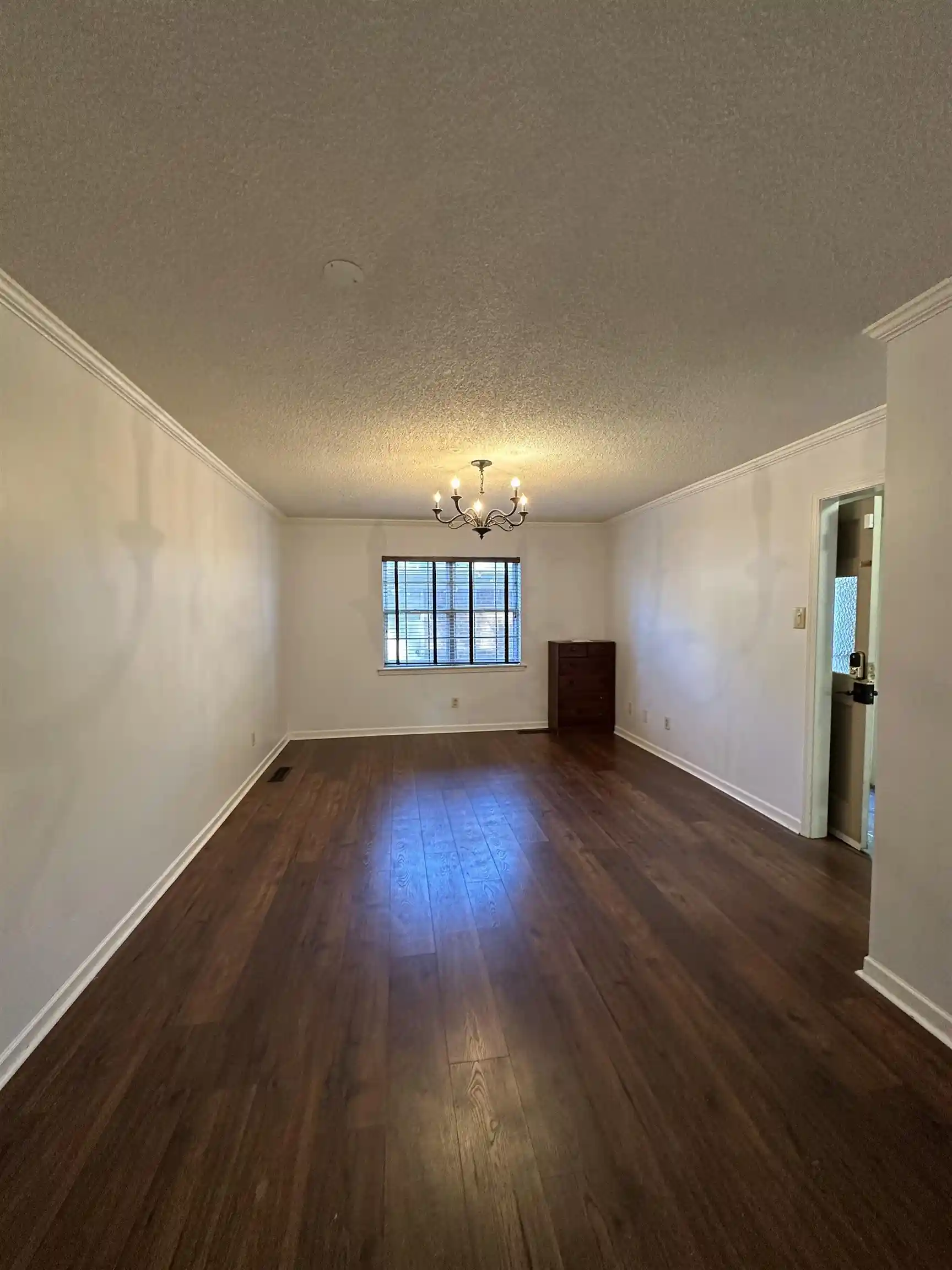 Photo 4 of Sale Pending at 6939 Amberly Dr #6939, Memphis, TN 38119 | MLS# 10201765 | Listing updated on 2026-08-28