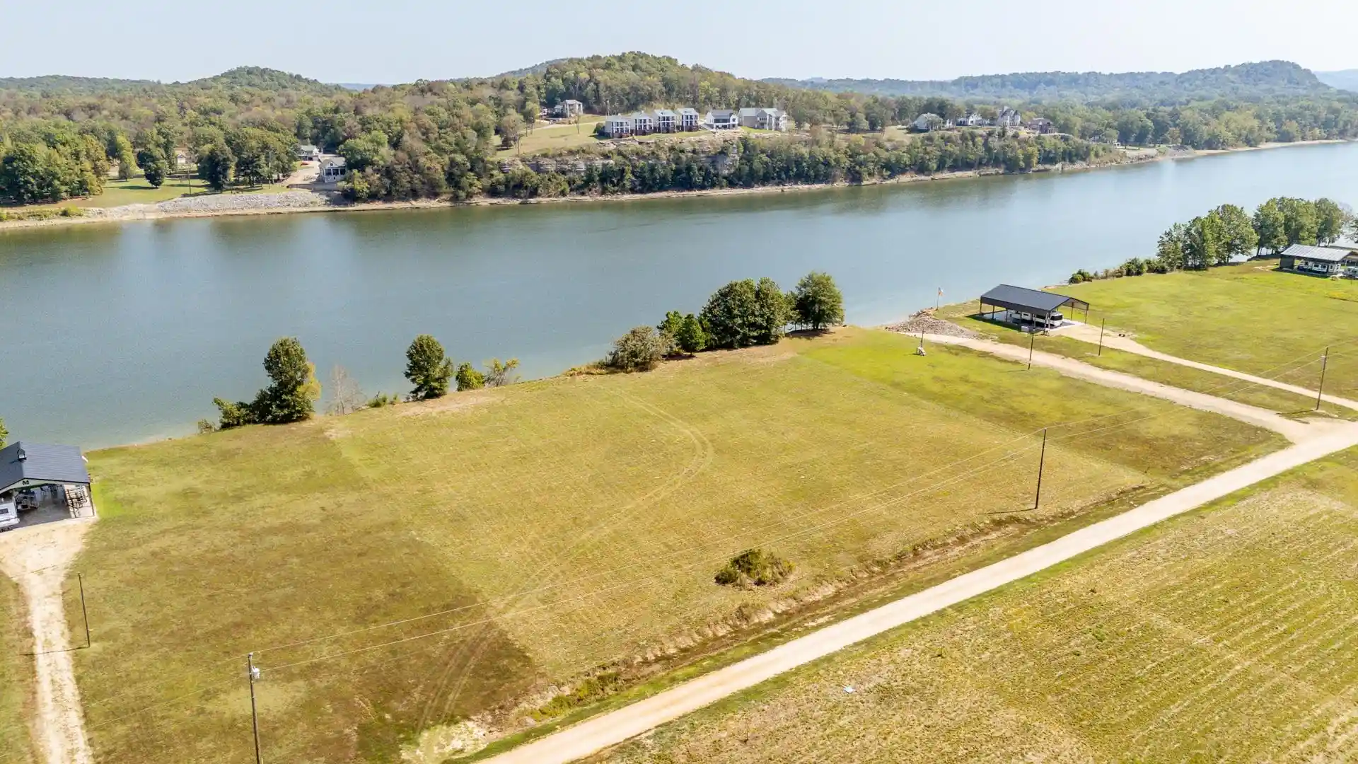 1st image of 0 Dancing Eagle Ln #LOT 7, Clifton, TN 38425 | MLS# 10203466