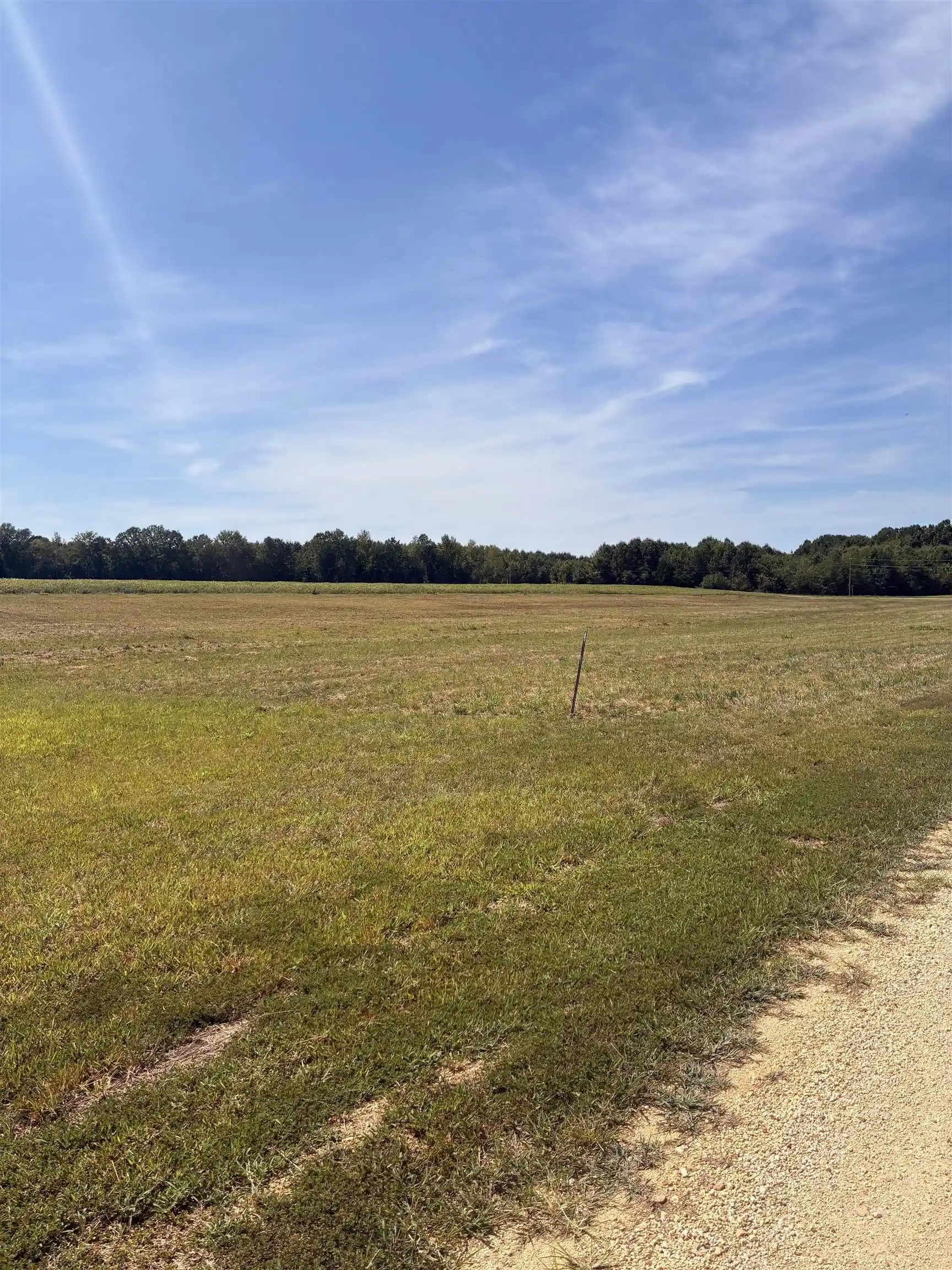 3rd image of 0 Dancing Eagle Ln #LOT 7, Clifton, TN 38425 | MLS# 10203466