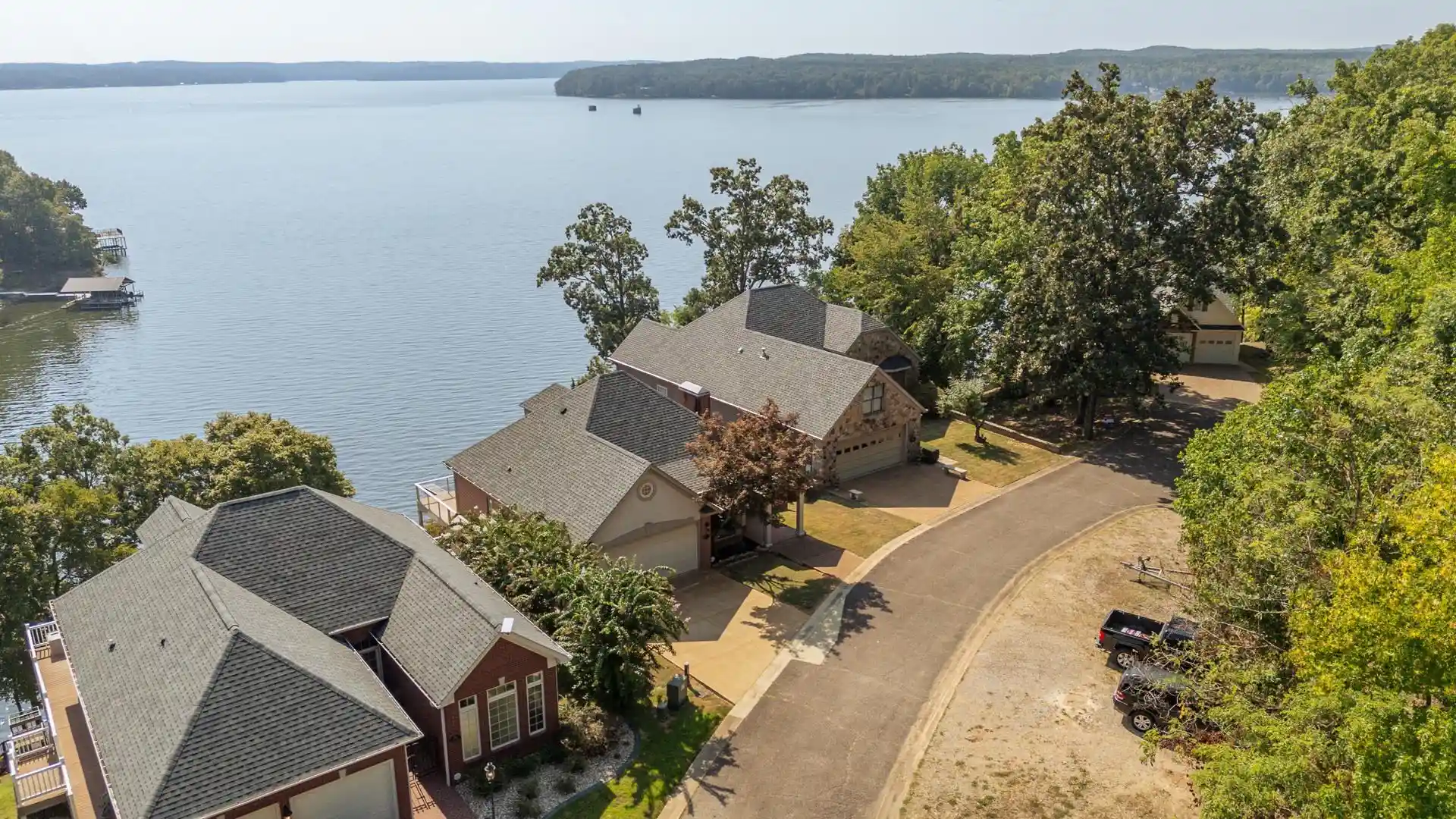 1st image of 525 Sailboat Pt, Savannah, TN 38372 | MLS# 10205064