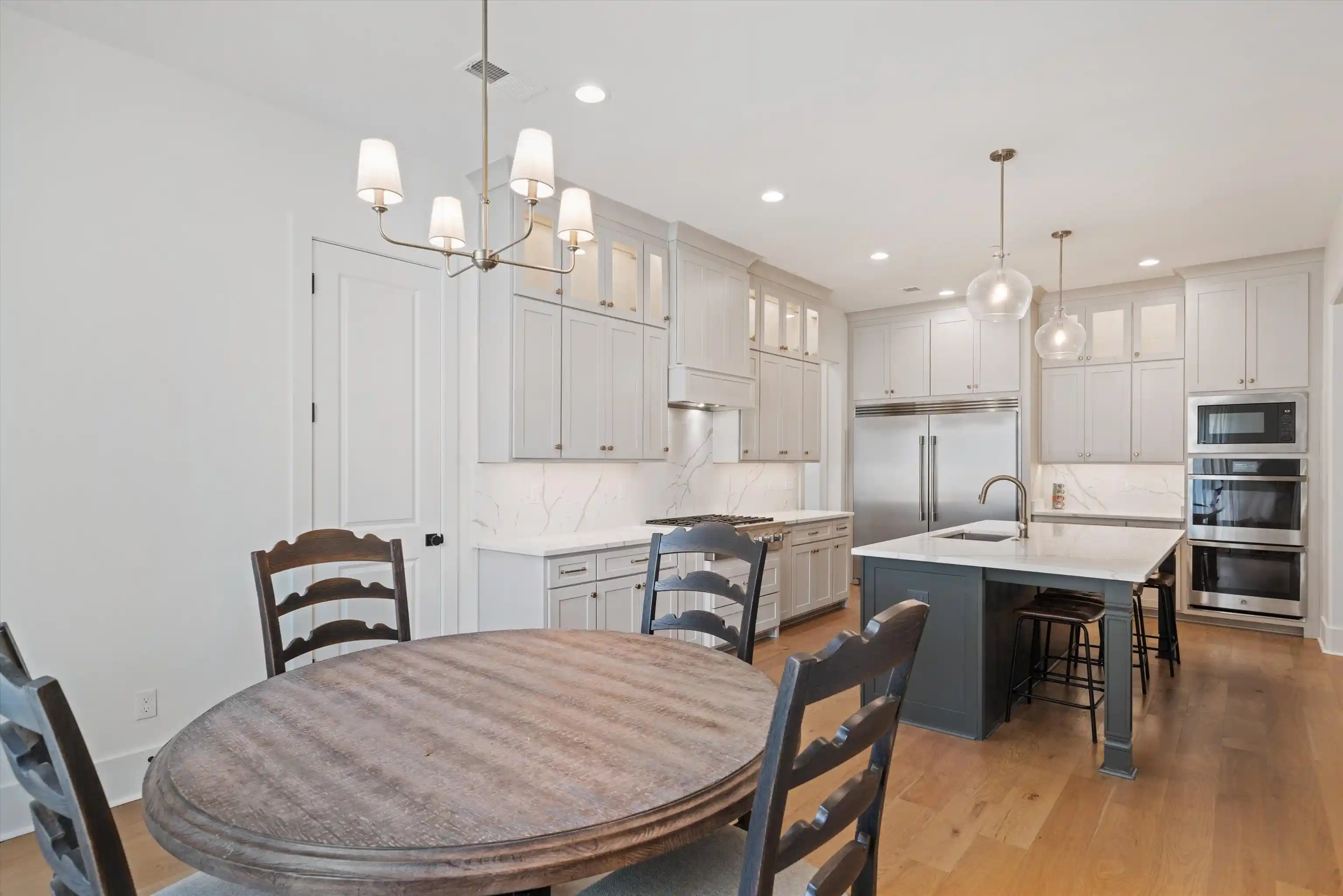 3rd image of 9143 Cheatham Ln, Germantown, TN 38138 | MLS# 10205392