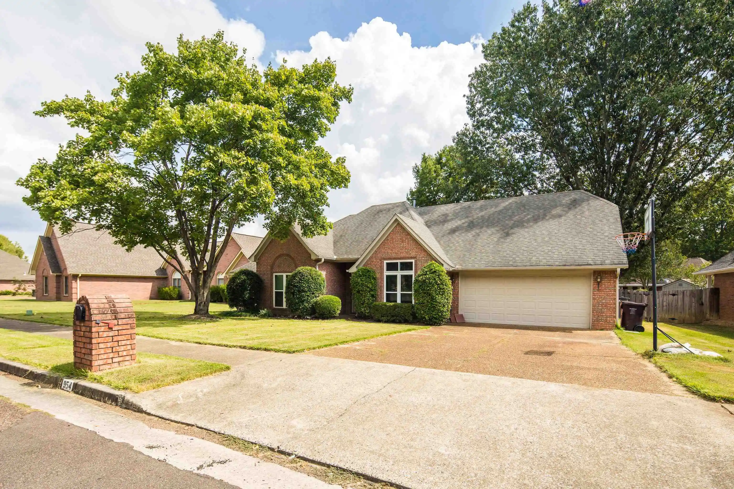 Homes for sale in Collierville, TN | 954 Wildbird Cv, Collierville, TN 38017 | MLS# 10206413
