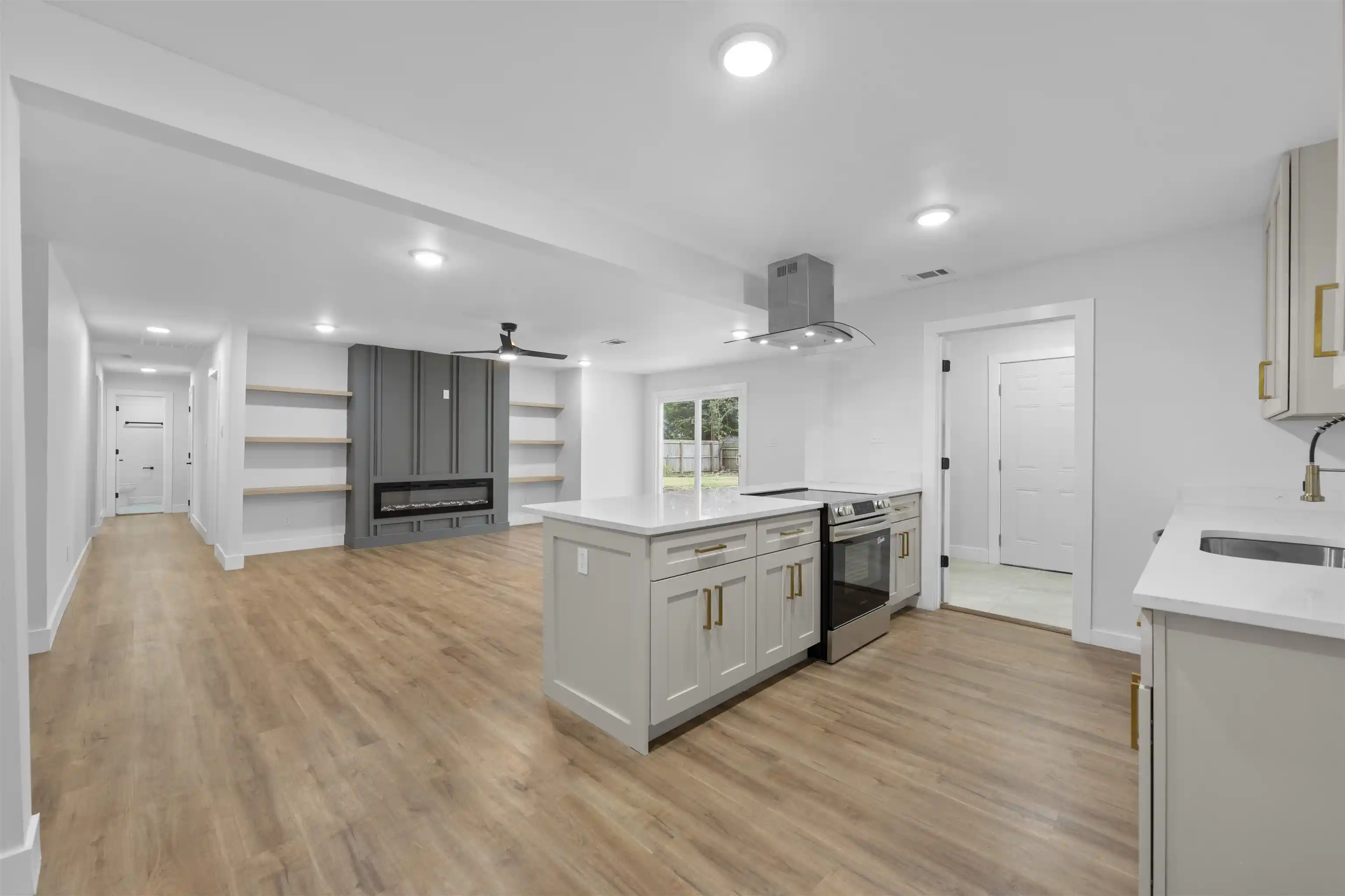 3rd image of 5821 Baird Dr, Memphis, TN 38119 | MLS# 10206458