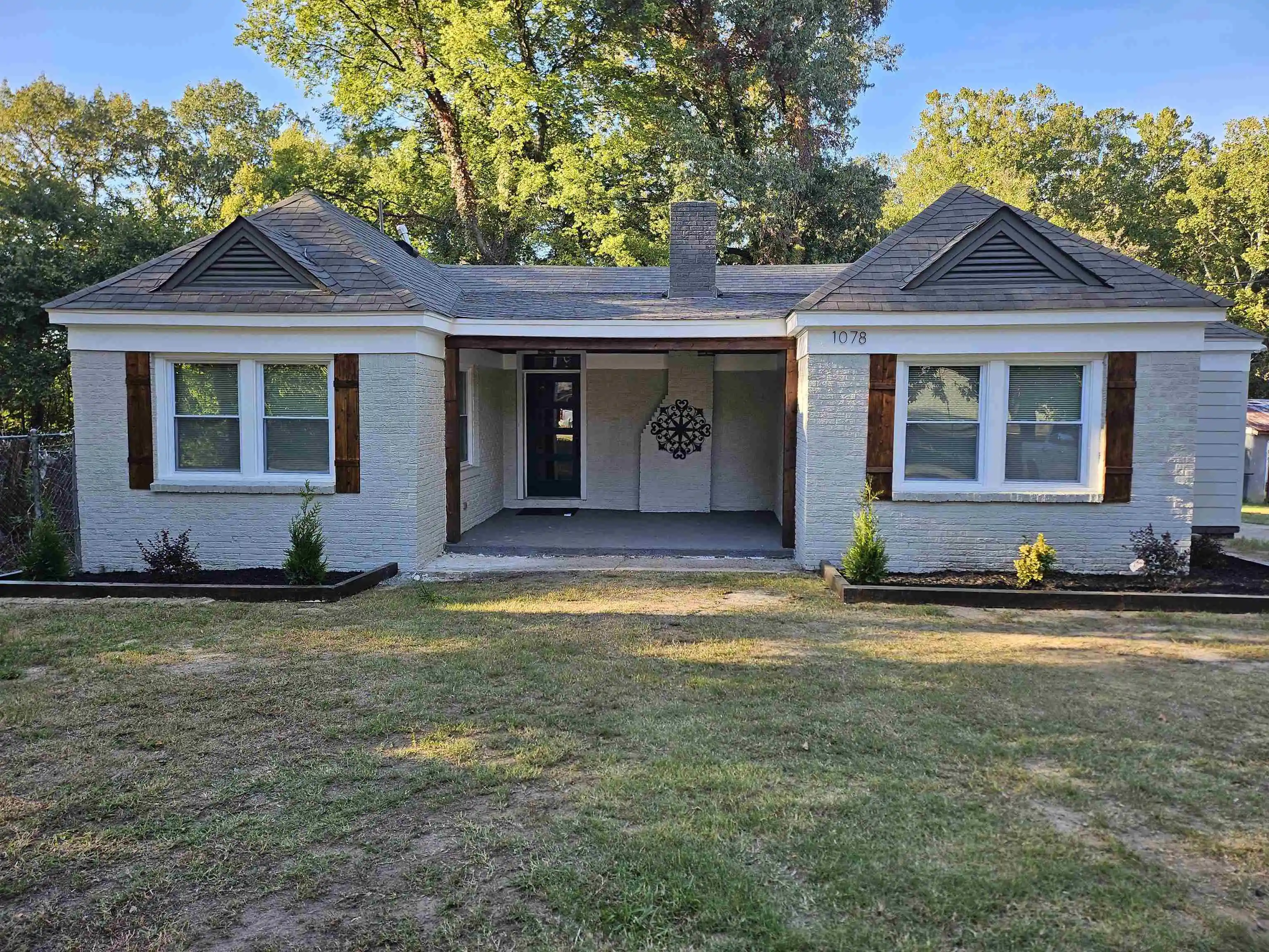 Photo 1 of Sale Pending at 1078 N Ball Rd, Memphis, TN 38106 | MLS# 10206682 | Listing updated on 2025-11-04