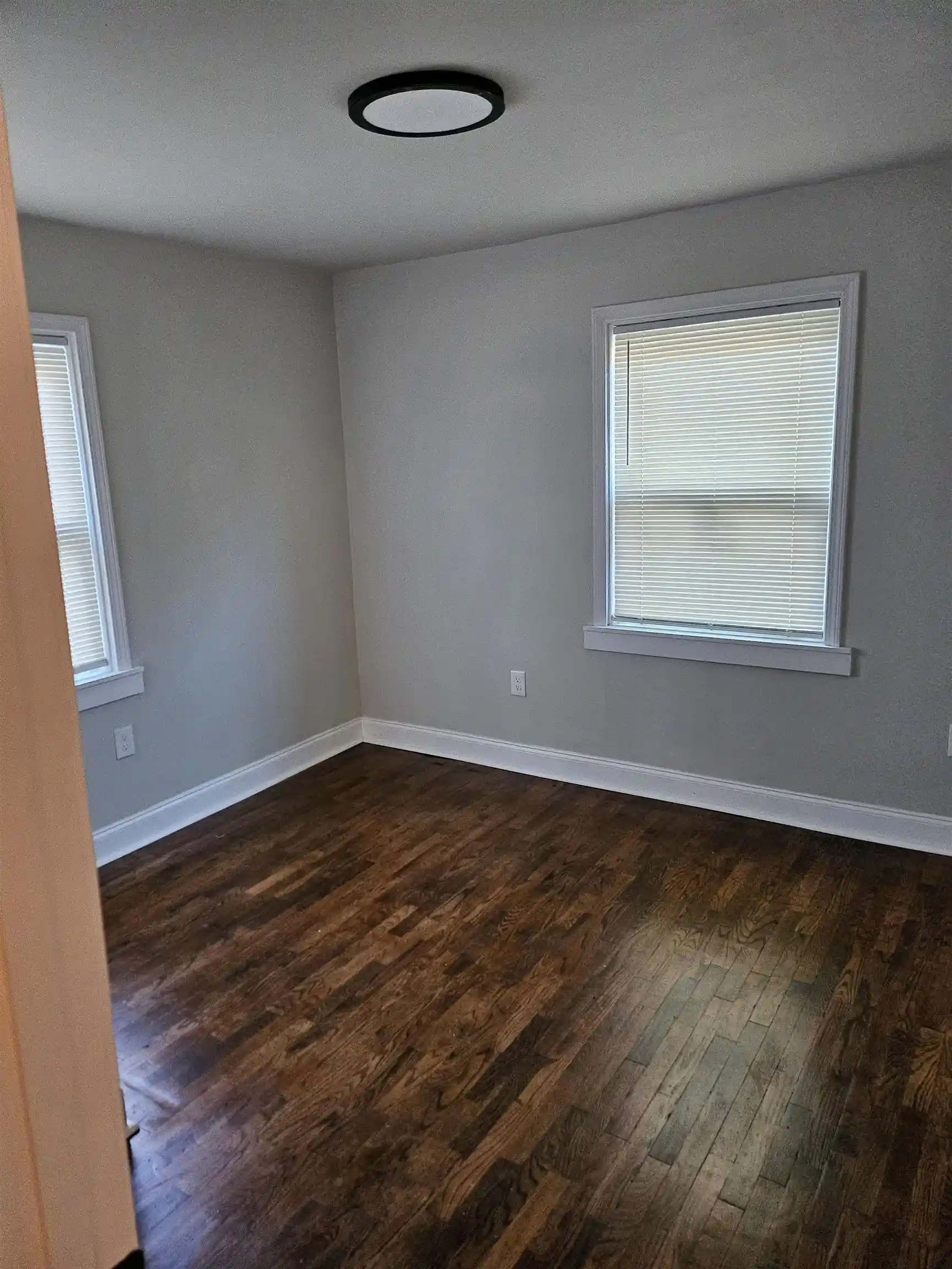 Photo 2 of Sale Pending at 1078 N Ball Rd, Memphis, TN 38106 | MLS# 10206682 | Listing updated on 2025-11-04