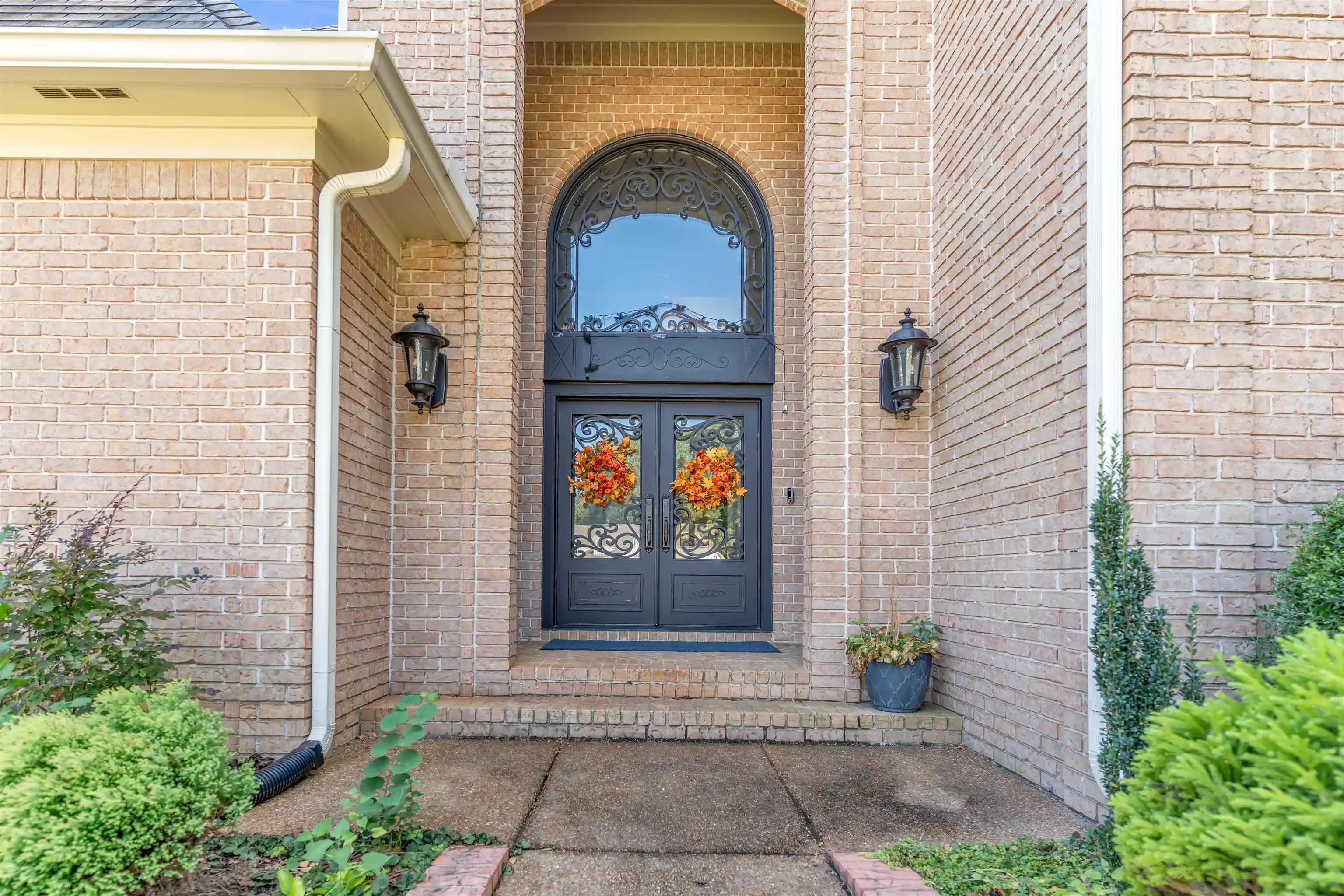 5th image of 8791 Fernwood Cv, Germantown, TN 38138 | MLS# 10206952
