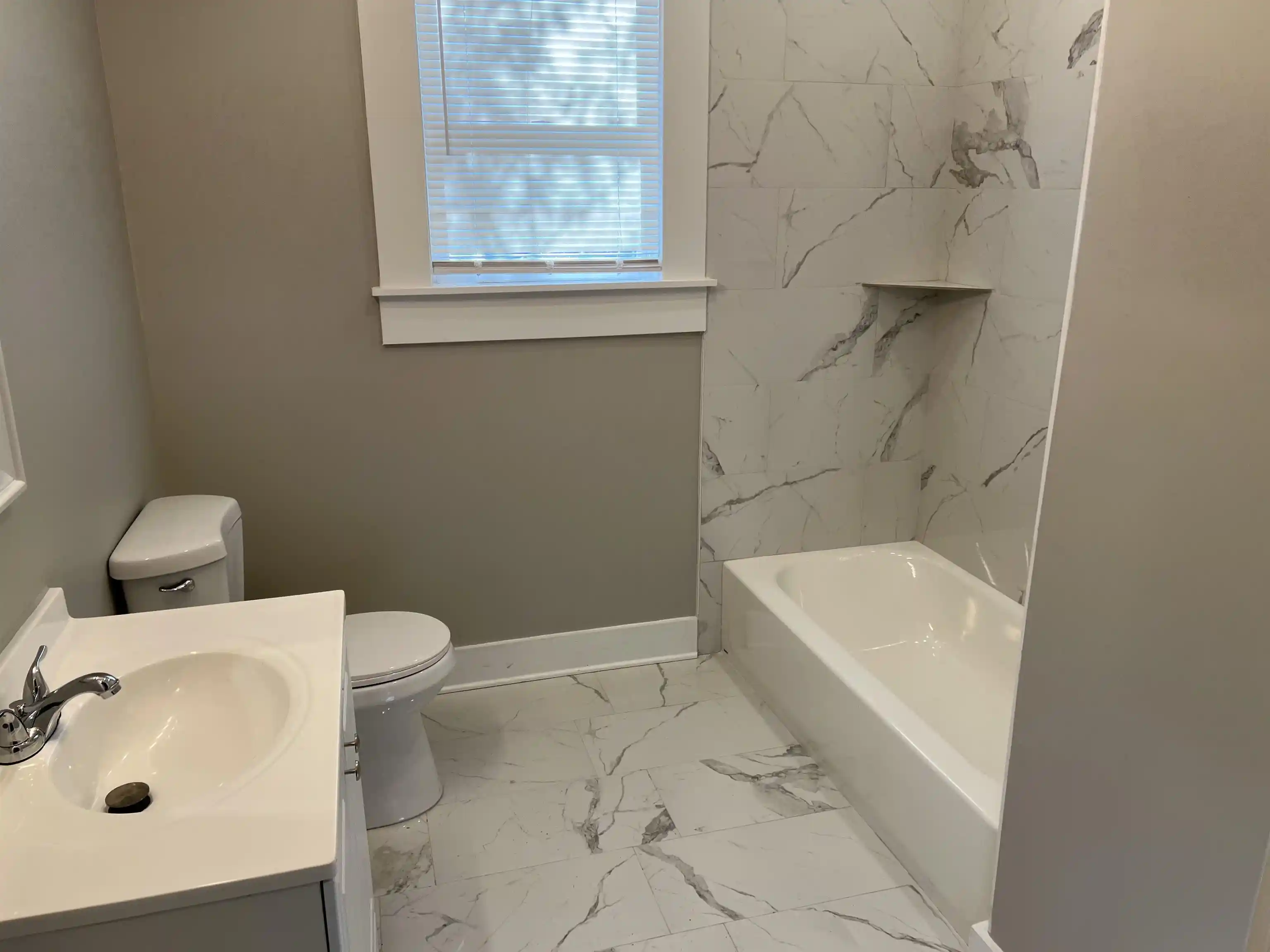 17th image of 915 Garland St, Memphis, TN 38107 | MLS# 10207226