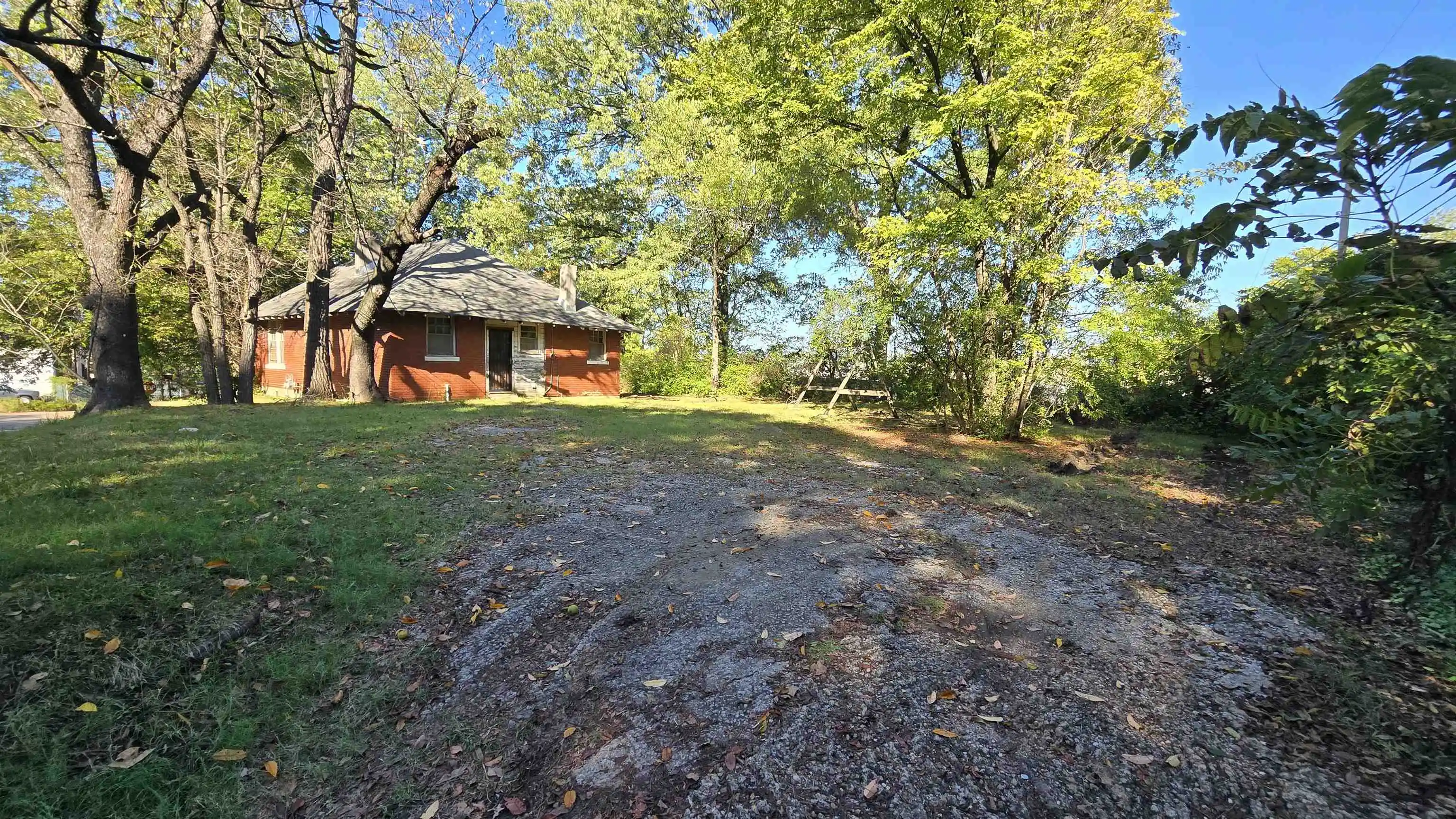 Photo 4 of Single family home for sale at 2601 Jackson Ave, Memphis, TN 38108 | MLS# 10207427 | Listing updated on 2026-01-02