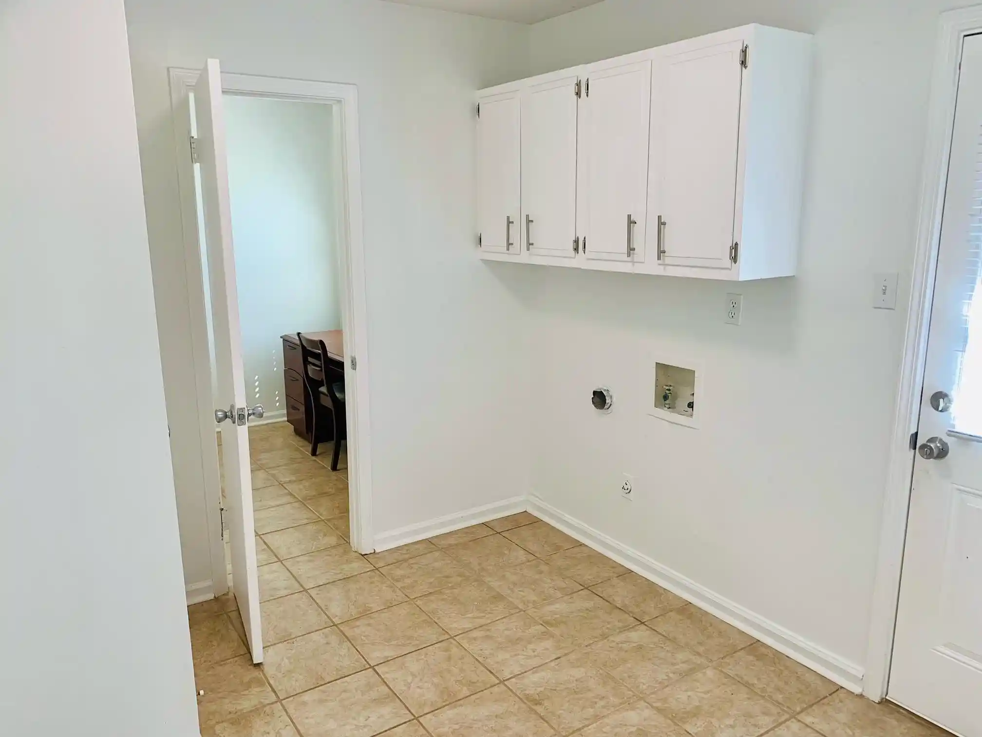 5th image of 7207 Poplar Pike Rd, Germantown, TN 38138 | MLS# 10207542