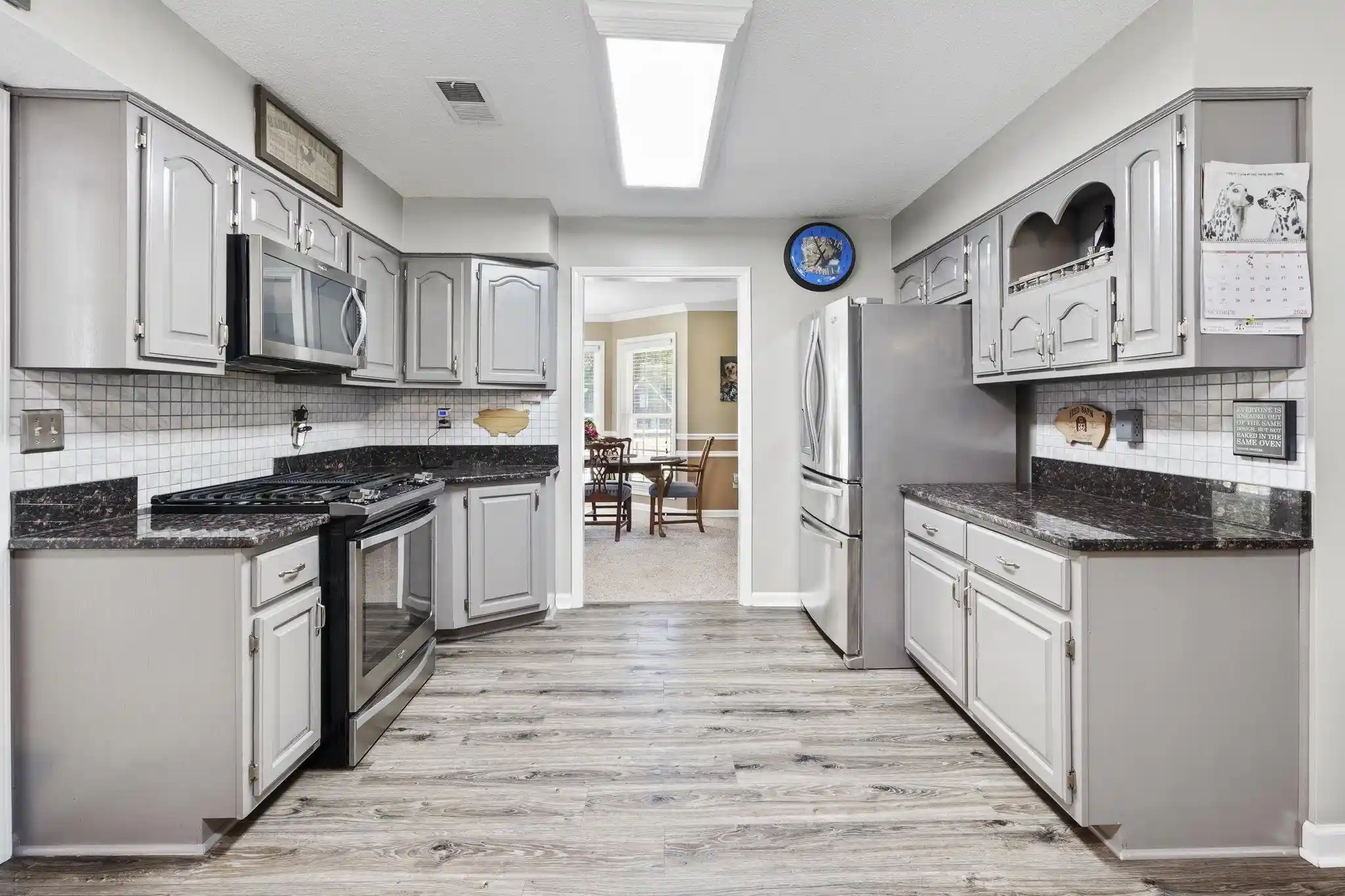Photo 2 of Sale Pending at 7620 Kelly Cv, Olive Branch, MS 38654 | MLS# 10207612 | Listing updated on 2025-12-30