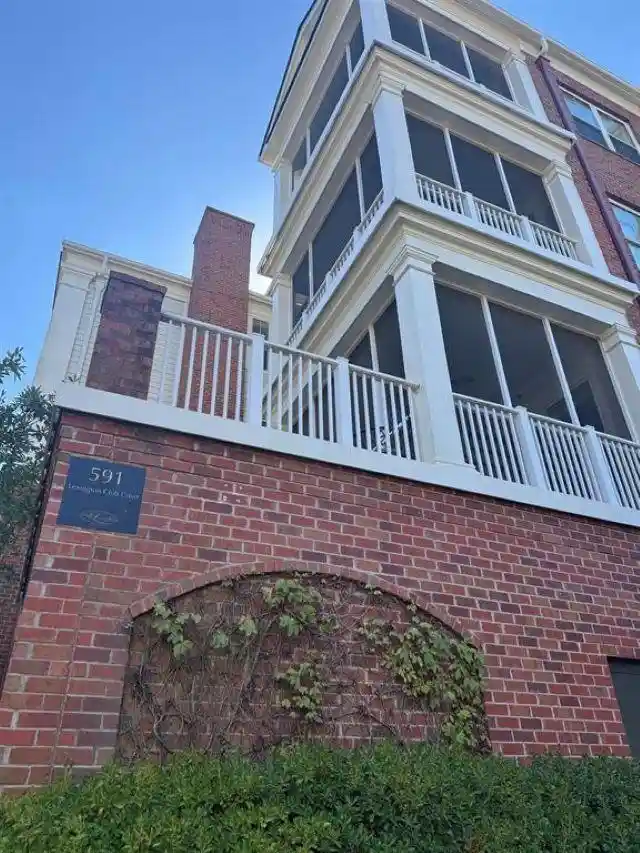 Condo for sale at 591 Lexington Club Ct #201, Memphis, TN 38117 | MLS# 10208317