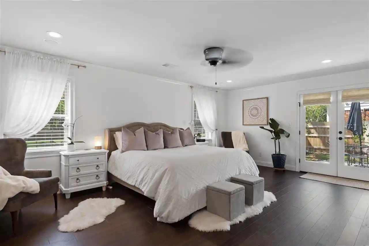 Photo 3 of Single family home for sale at 1911 Brierbrook Rd, Germantown, TN 38138 | MLS# 10208408 | Listing updated on 2026-07-17