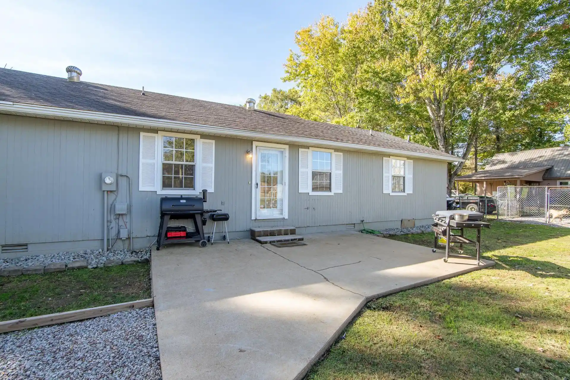 Homes for sale in Savannah, TN | 41 Bartley Dr, Savannah, TN 38372 | MLS# 10208559