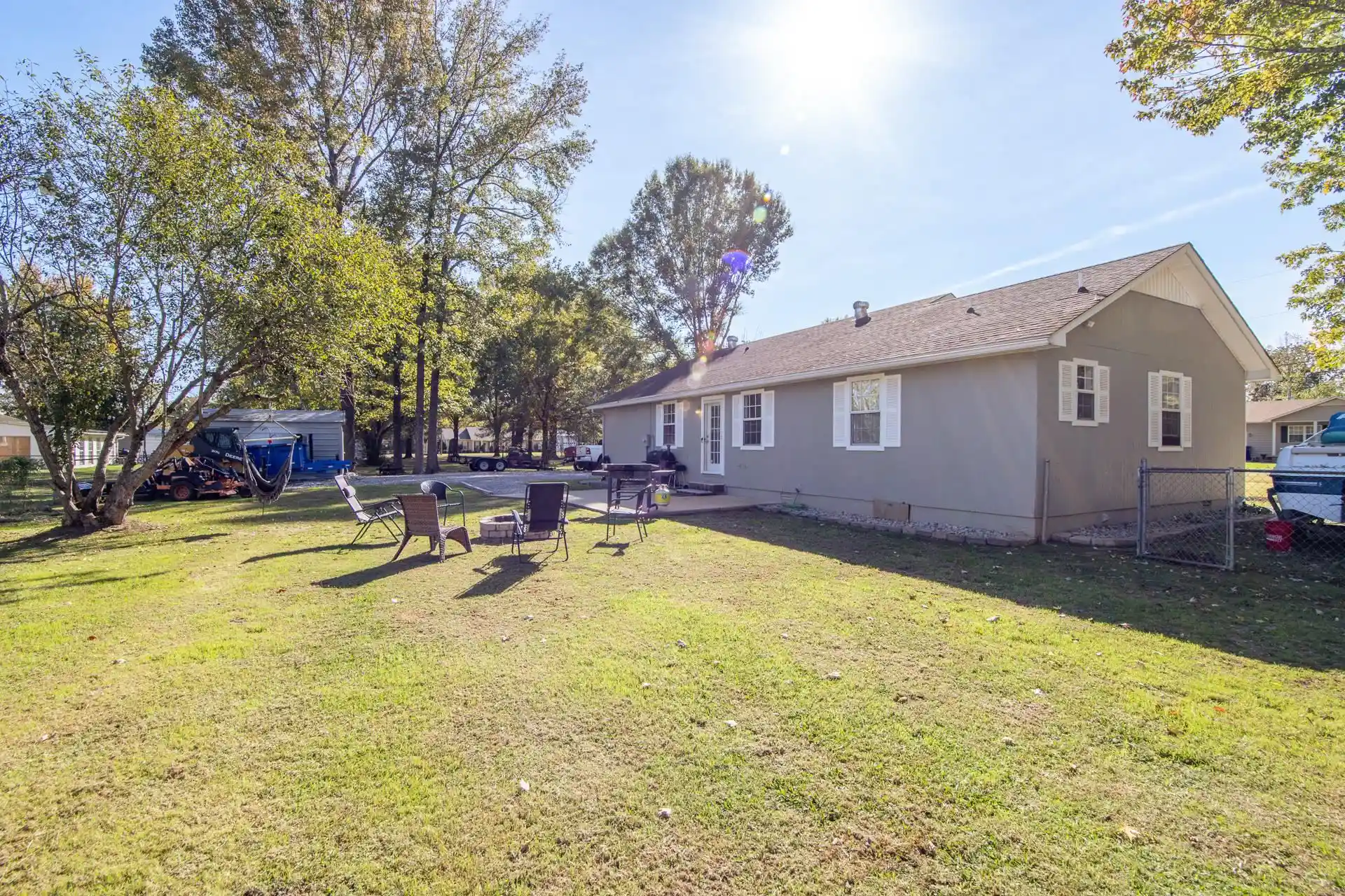 Homes for sale in Savannah, TN | 41 Bartley Dr, Savannah, TN 38372 | MLS# 10208559