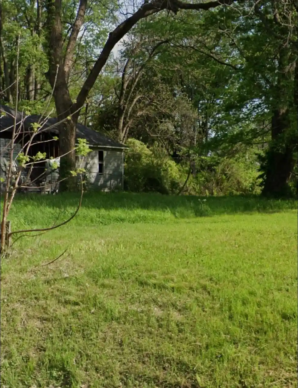 Photo 1 of Land for sale at 325 Cambridge Ave, Memphis, TN 38106 | MLS# 10208707 | Listing updated on 2025-10-29