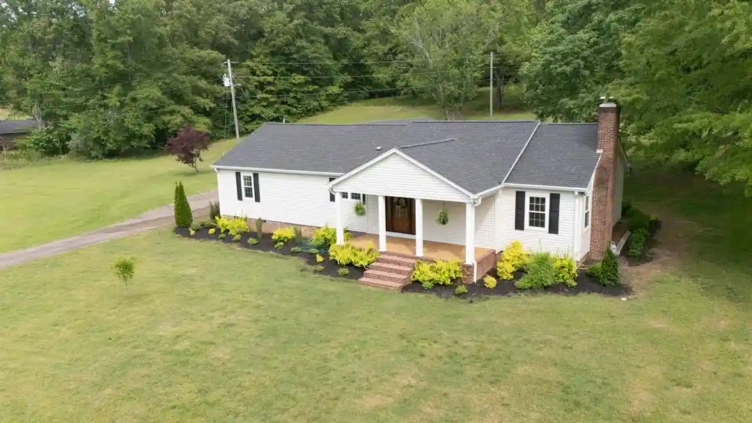 Homes for sale in Selmer, TN | 1152 E Poplar Ave, Selmer, TN | MLS# 10208842