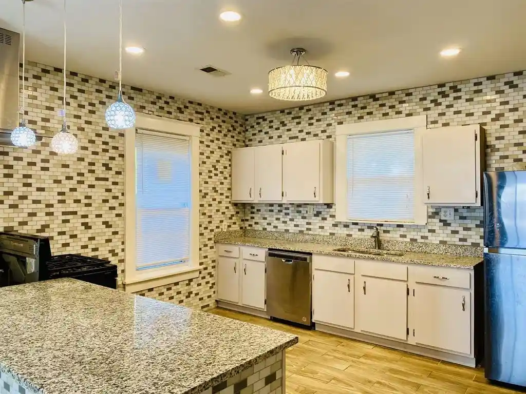 Photo 1 of Single family home for sale at 635 N Merton Ave, Memphis, TN 38112 | MLS# 10208861 | Listing updated on 2026-04-22