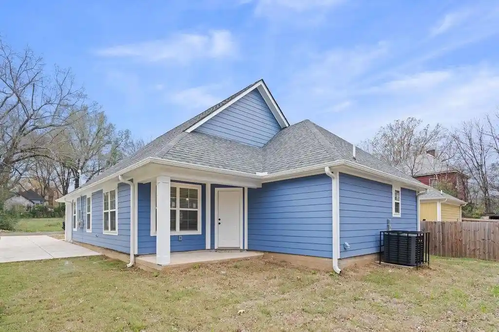 Photo 2 of Single family home for sale at 352 Gaston Ave, Memphis, TN 38126 | MLS# 10208932 | Listing updated on 2026-05-30