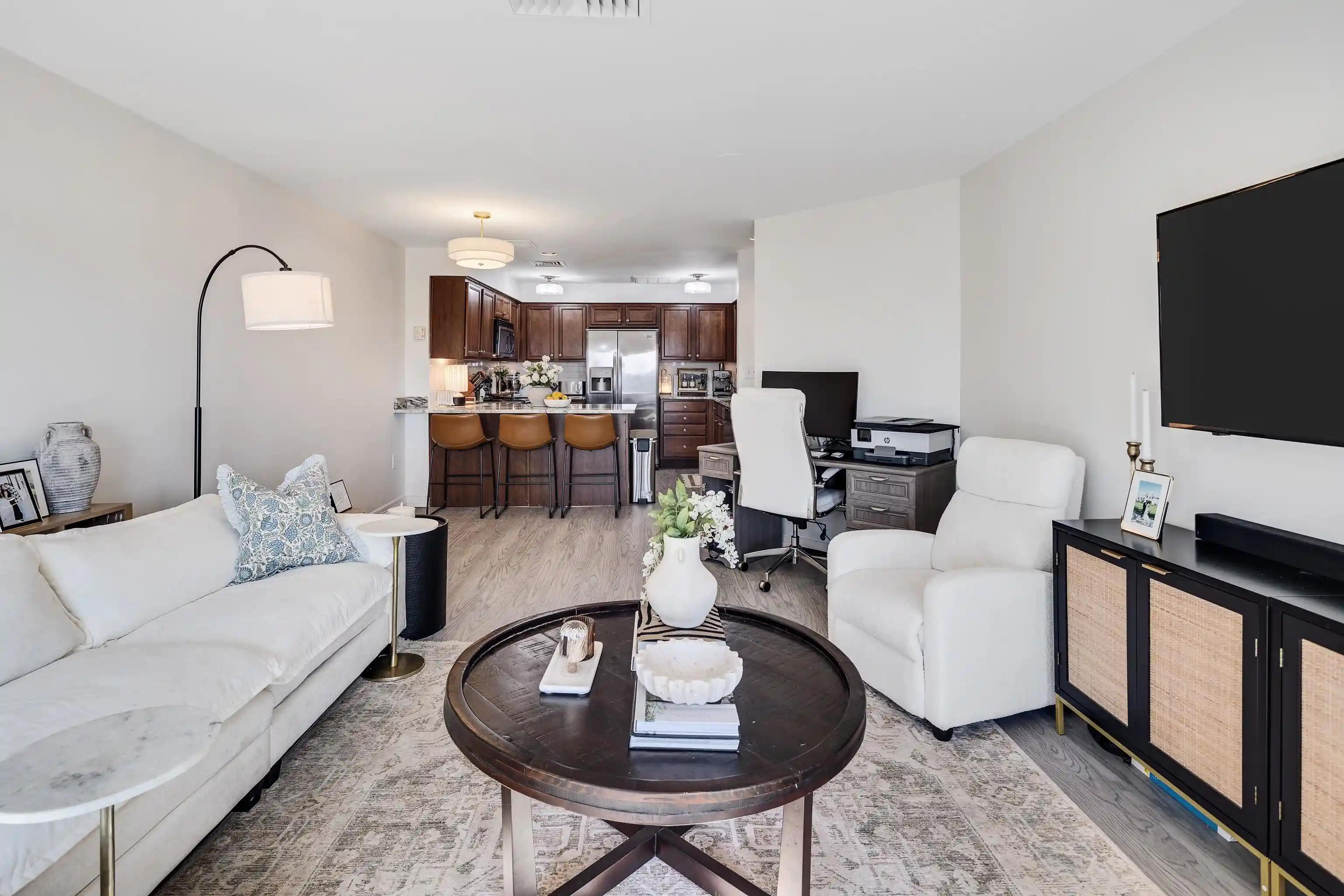 Homes for sale in Memphis, TN | 655 Riverside Dr #708A, Memphis, TN 38103 | MLS# 10209829