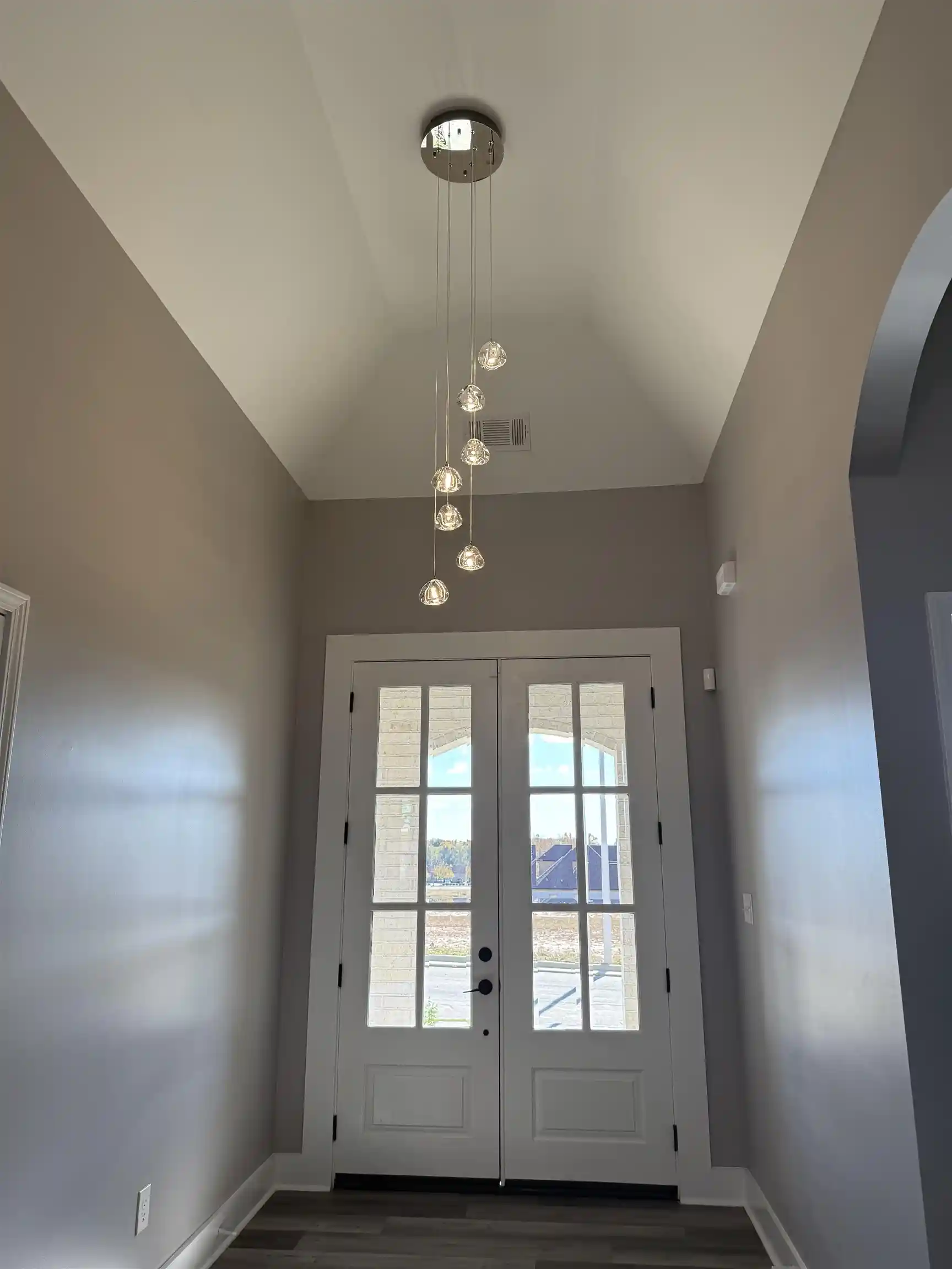 Photo 3 of Sale Pending at 3592 Epping Hills Cv, Memphis, TN 38128 | MLS# 10209970 | Listing updated on 2026-08-06