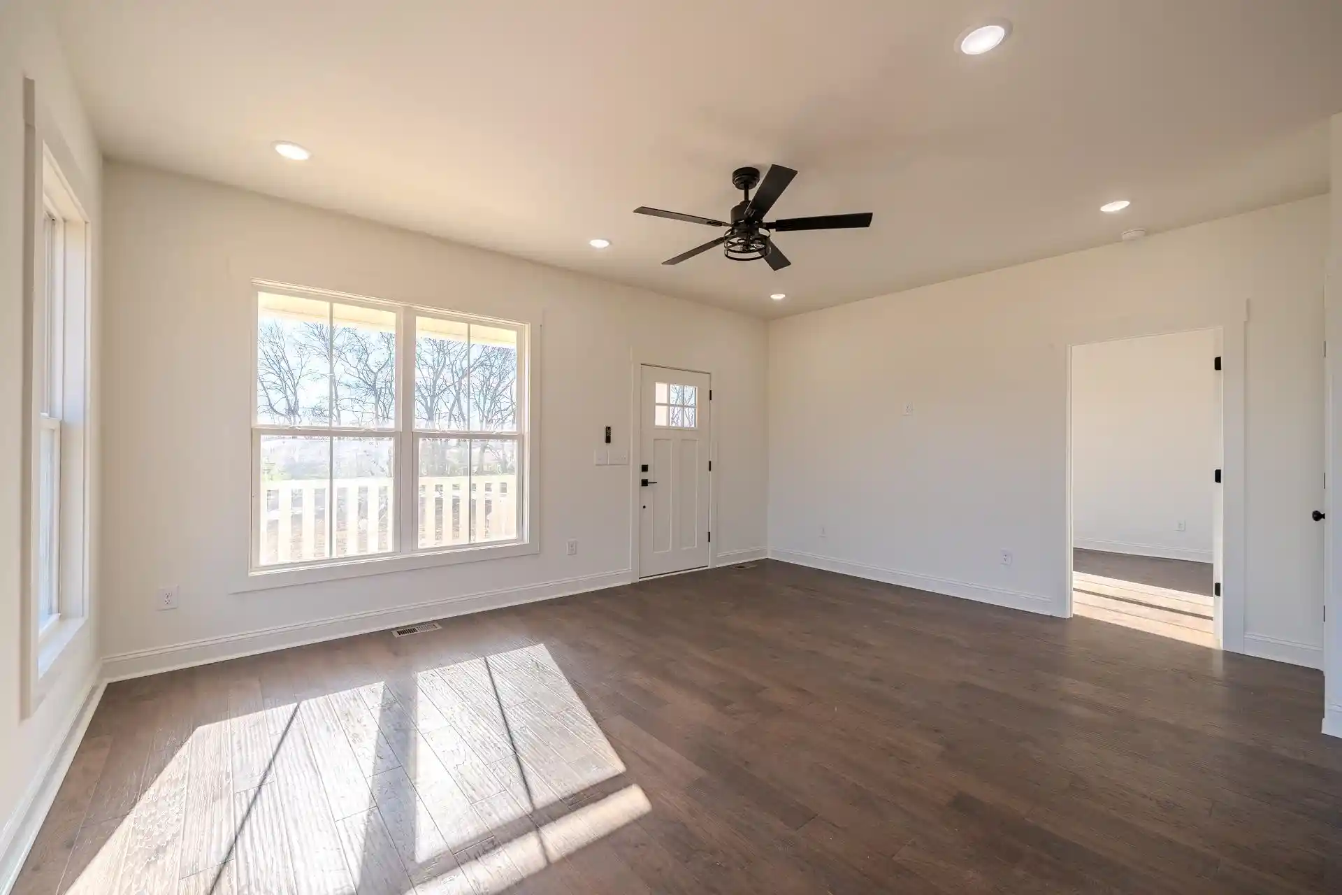 Photo 4 of Single family home for sale at 170 Belvedere Cir, Savannah, TN 38372 | MLS# 10210061 | Listing updated on 2026-01-13