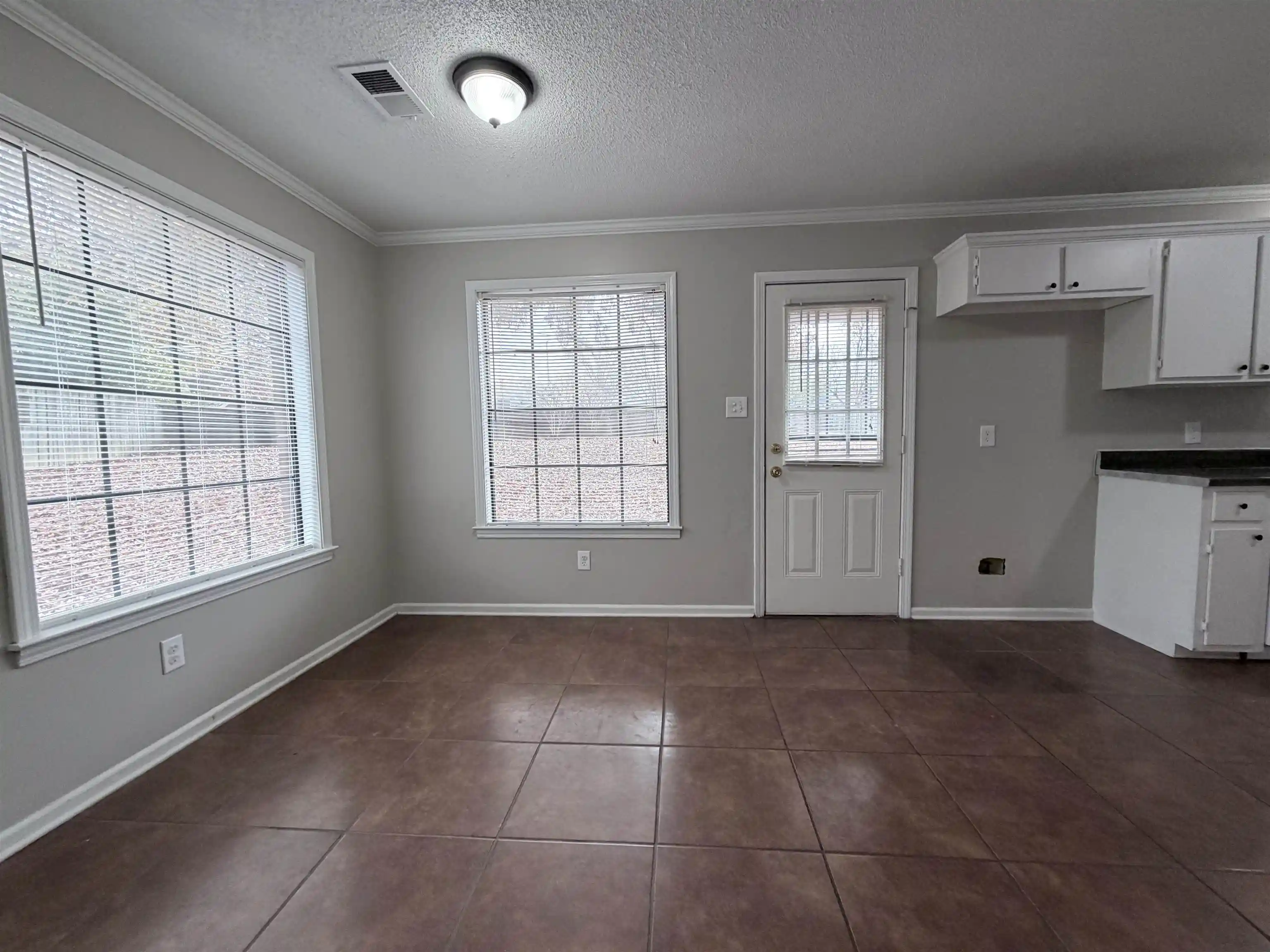 3rd image of 3466 Stonechase Cv, Bartlett, TN 38135 | MLS# 10210310