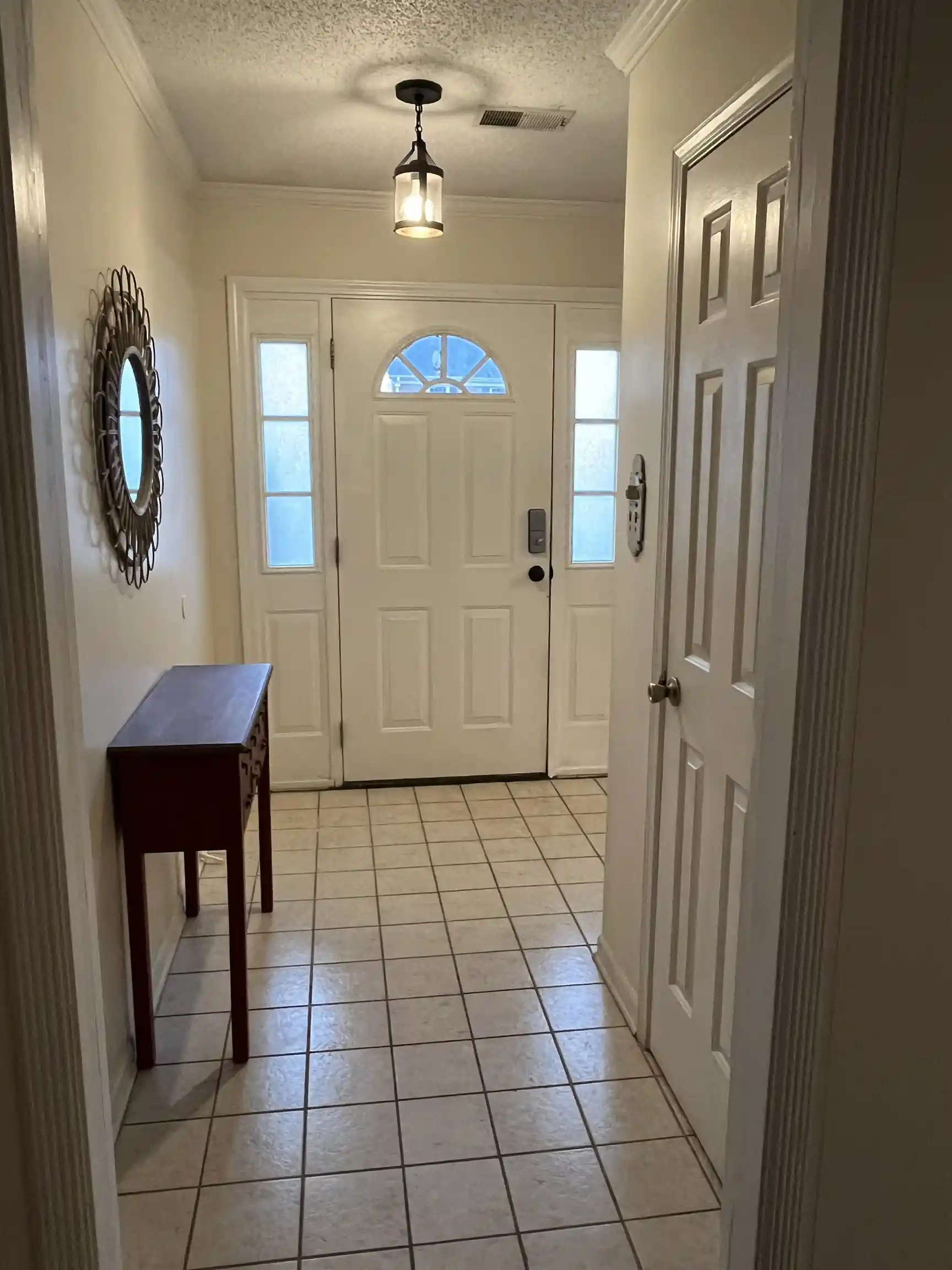 2nd image of 8003 Sunny Creek Dr, Germantown, TN 38138 | MLS# 10210579
