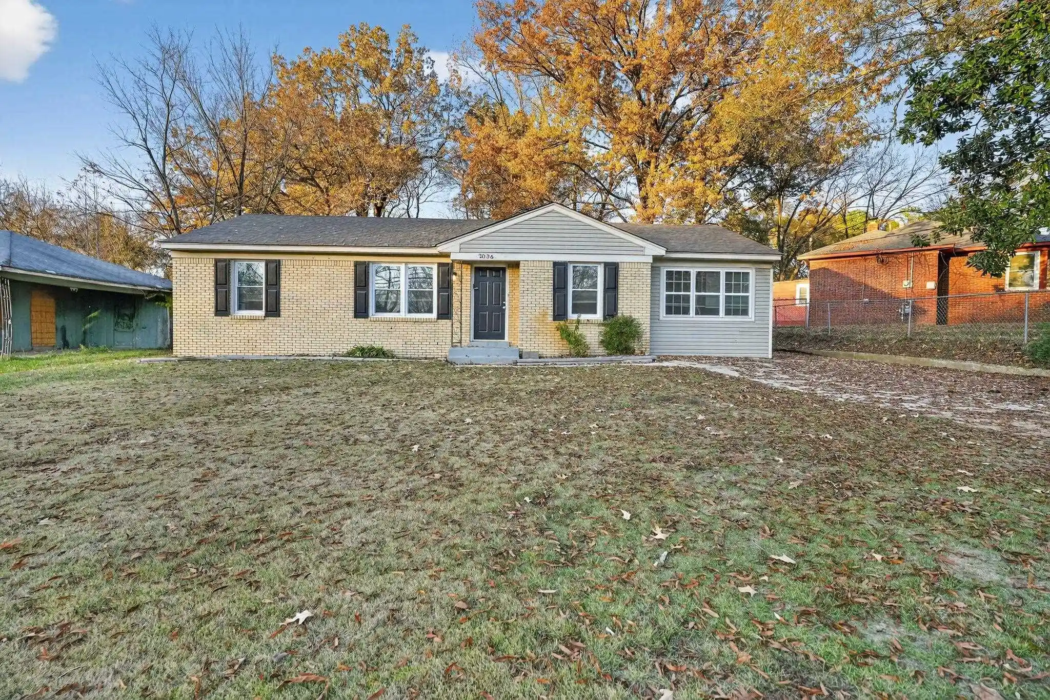 Photo 1 of Sale Pending at 2036 St Elmo Ave, Memphis, TN 38127 | MLS# 10210863 | Listing updated on 2026-09-11
