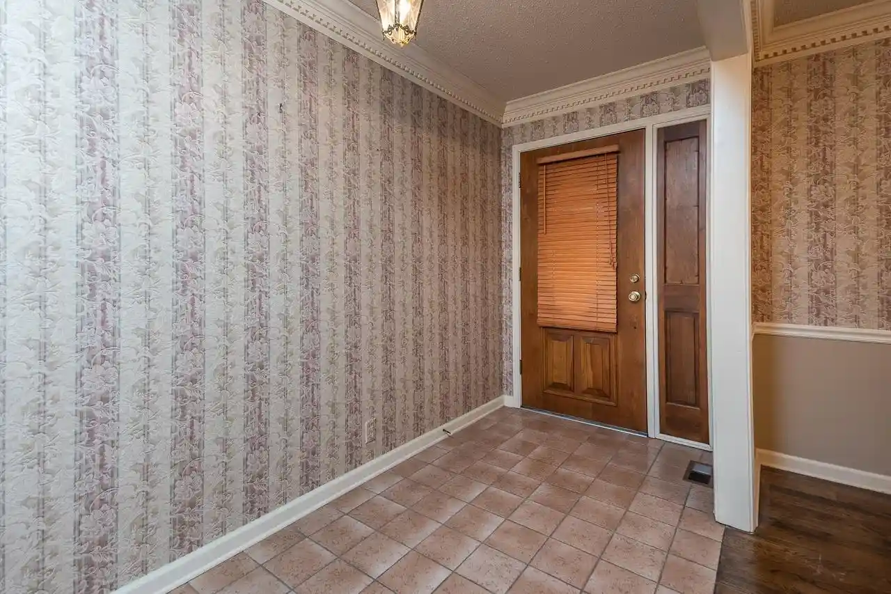 Photo 3 of Townhouse for sale at 9368 Rocky Hills Dr, Cordova, TN 38018 | MLS# 10211145 | Listing updated on 2026-09-04