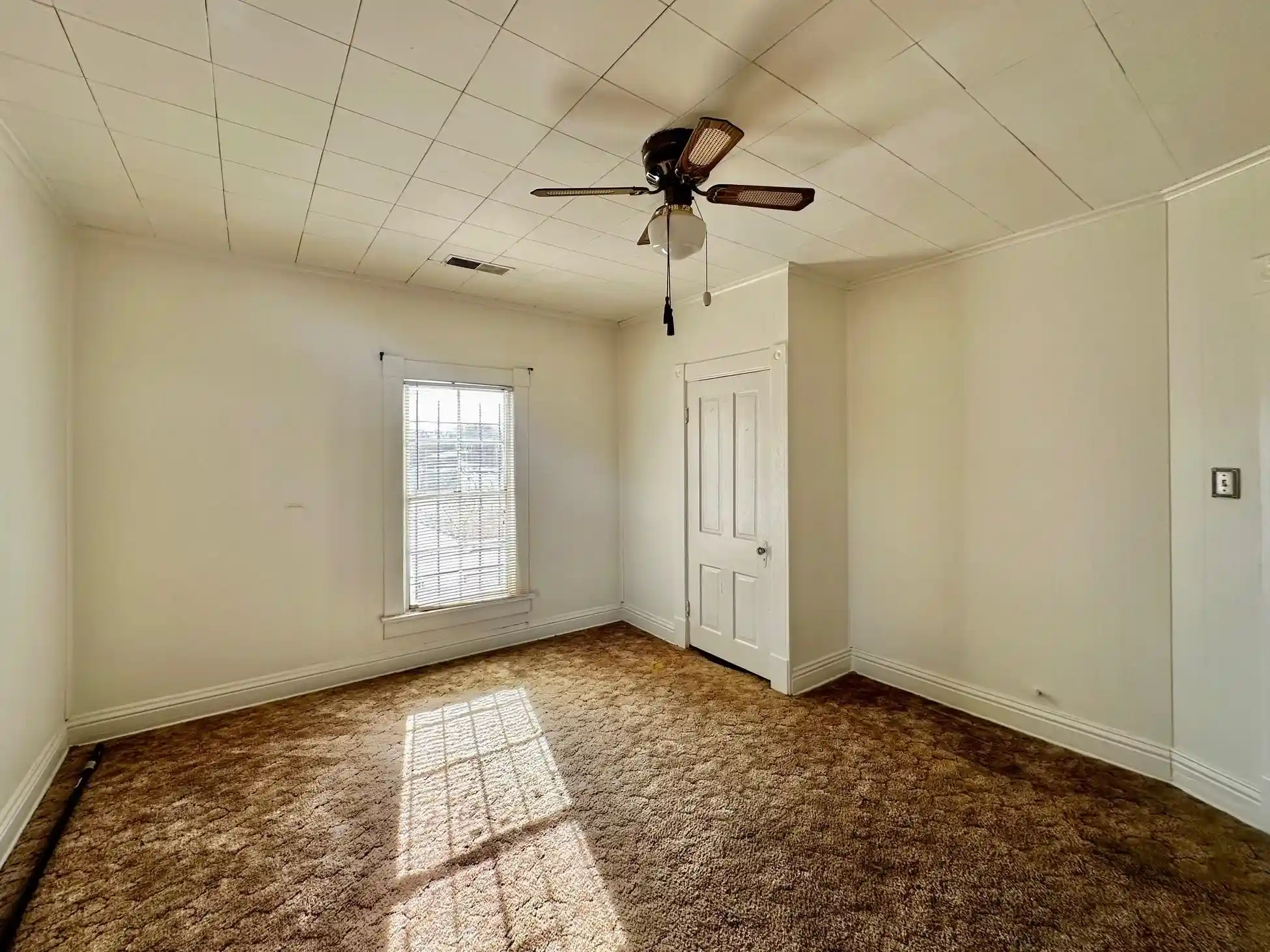 Photo 3 of Single family home for sale at 1108 Whitehaven Ln, Memphis, TN 38116 | MLS# 10211212 | Listing updated on 2026-08-08