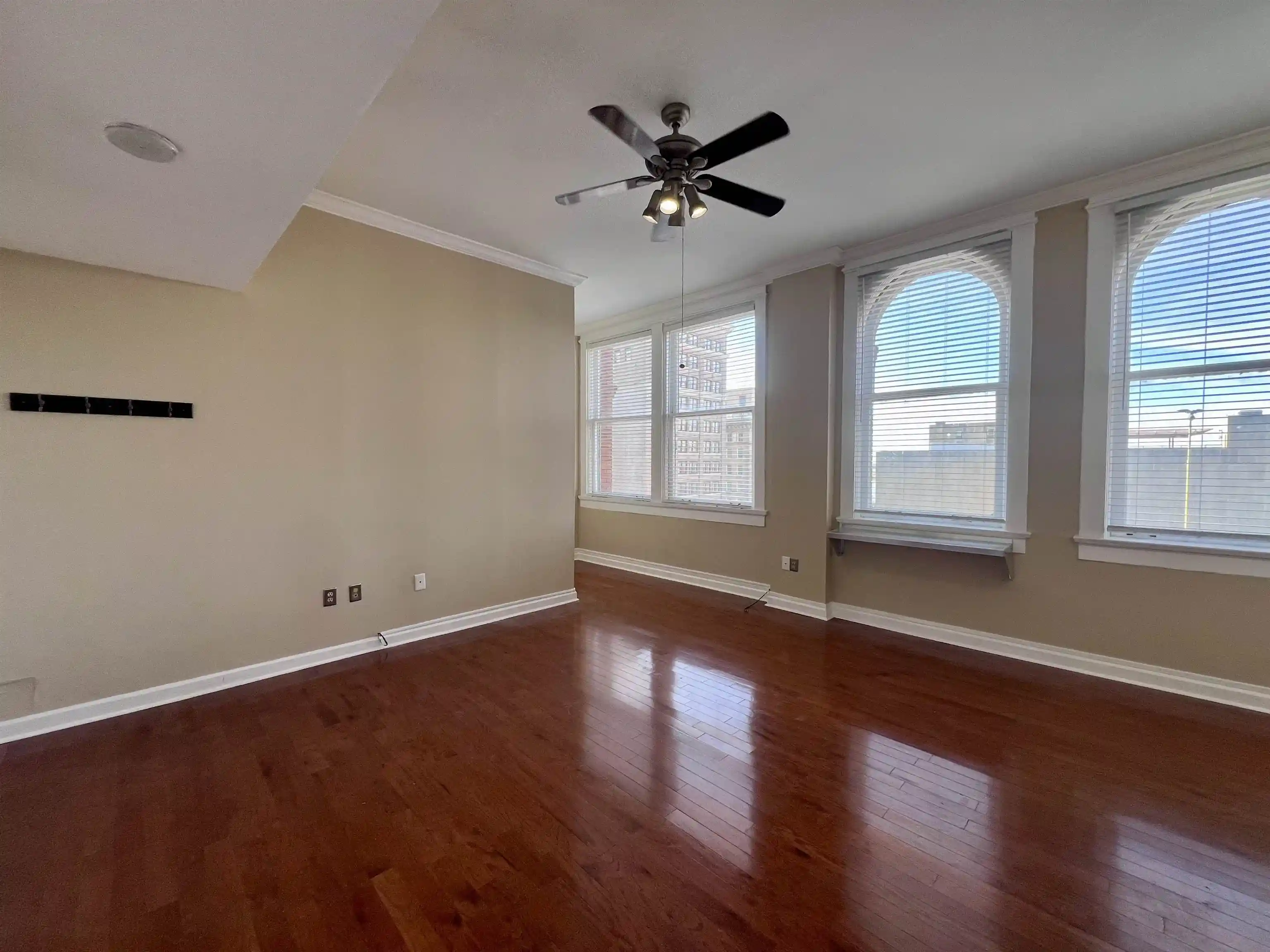 Homes for sale in Memphis, TN | 10 N Main St #10C, Memphis, TN 38103 | MLS# 10211217