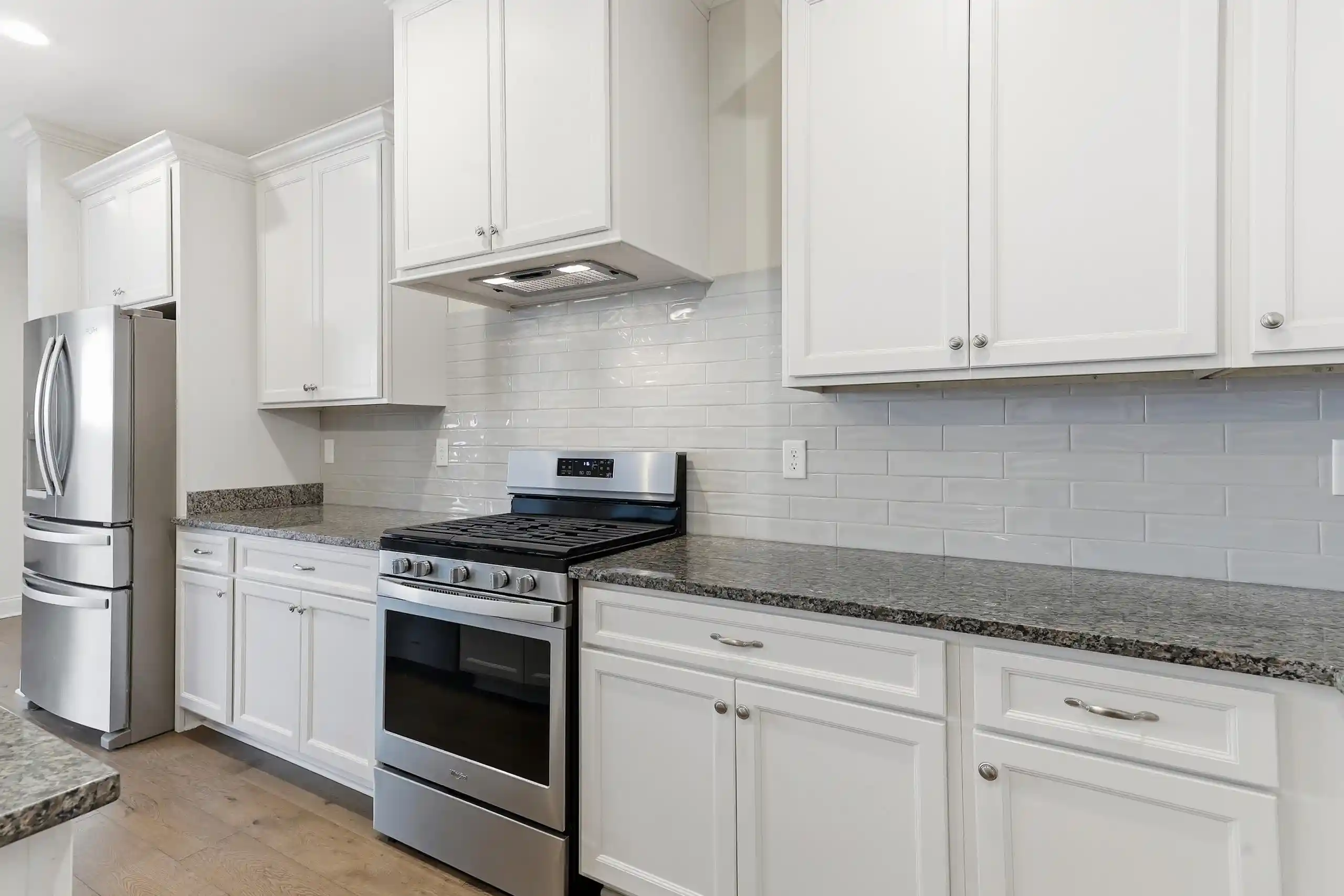 Photo 4 of Townhouse for sale at 897 Ufton Aly, Collierville, TN 38017 | MLS# 10211242 | Listing updated on 2026-08-27