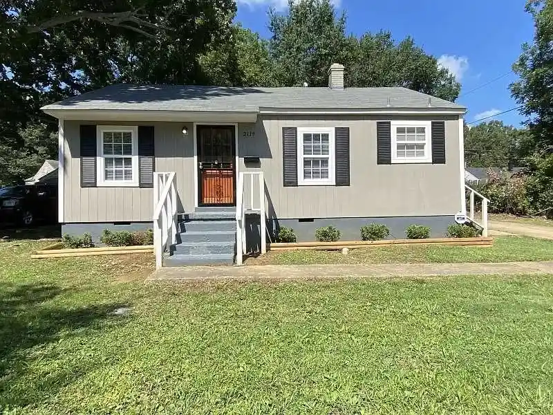 Photo 1 of Single family home for sale at 2119 Pendleton St, Memphis, TN 38114 | MLS# 10211275 | Listing updated on 2026-08-25