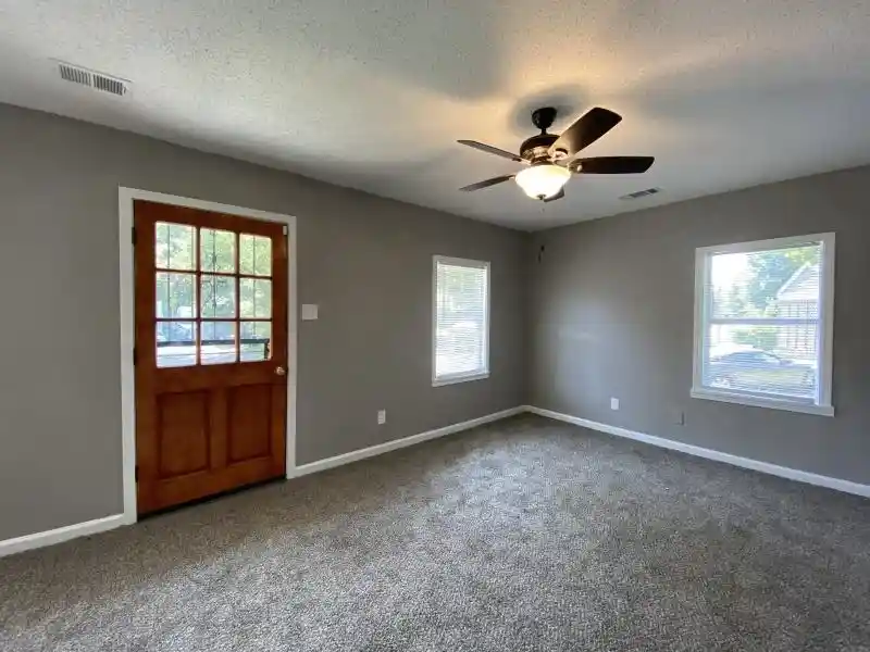 Photo 2 of Single family home for sale at 2119 Pendleton St, Memphis, TN 38114 | MLS# 10211275 | Listing updated on 2026-08-25