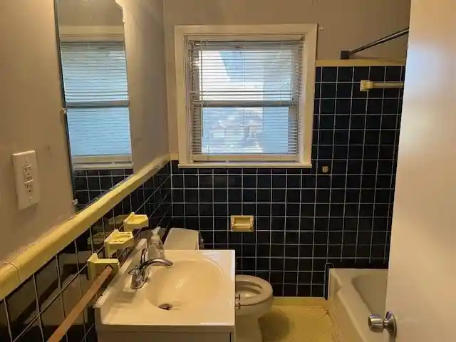 Photo 3 of Sale Pending at 1304 Carol Dr, Memphis, TN 38116 | MLS# 10211578 | Listing updated on 2026-10-08