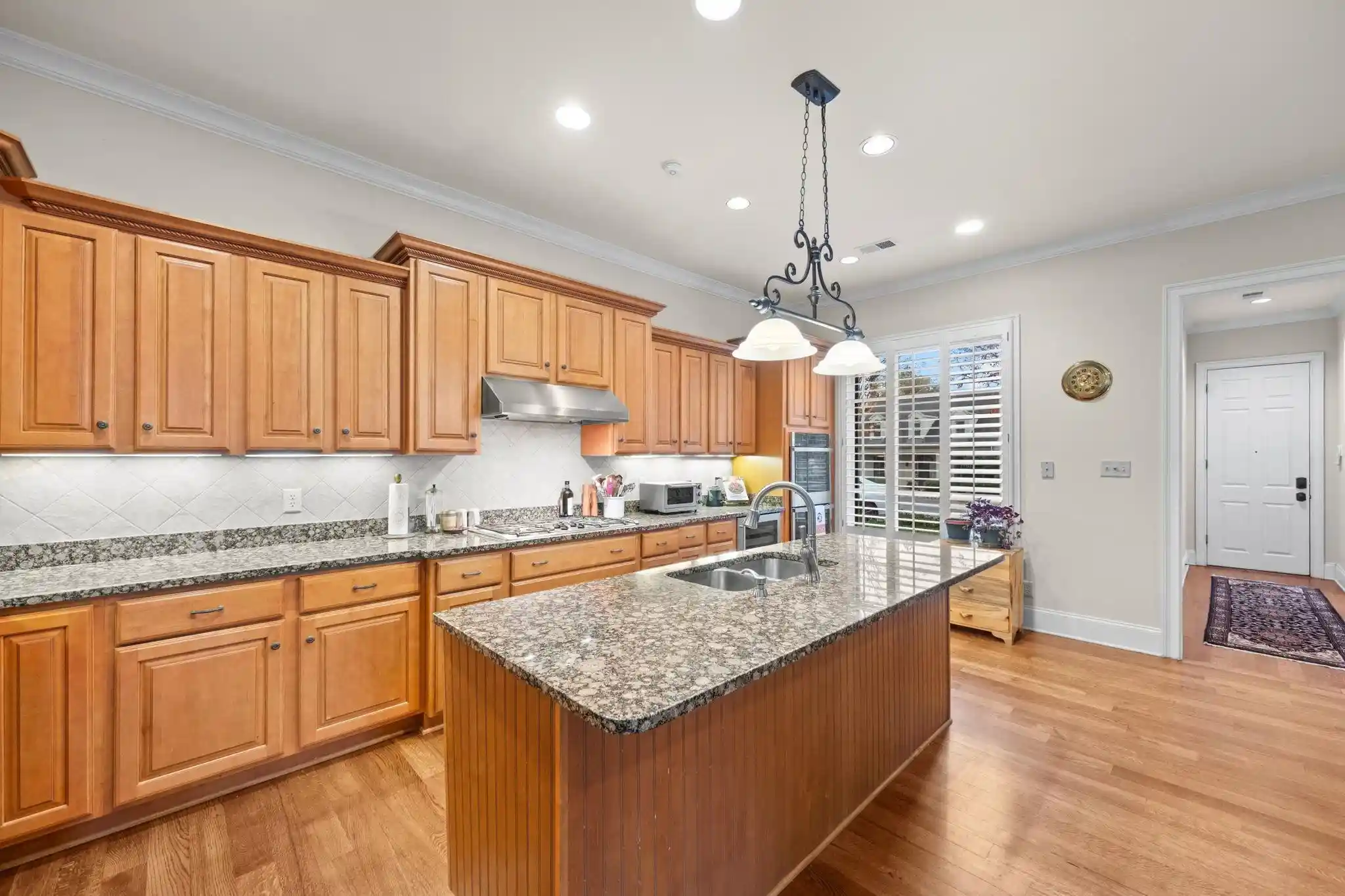 Photo 4 of Single family home for sale at 182 S Brenrich Cv, Memphis, TN 38117 | MLS# 10211921 | Listing updated on 2026-08-12
