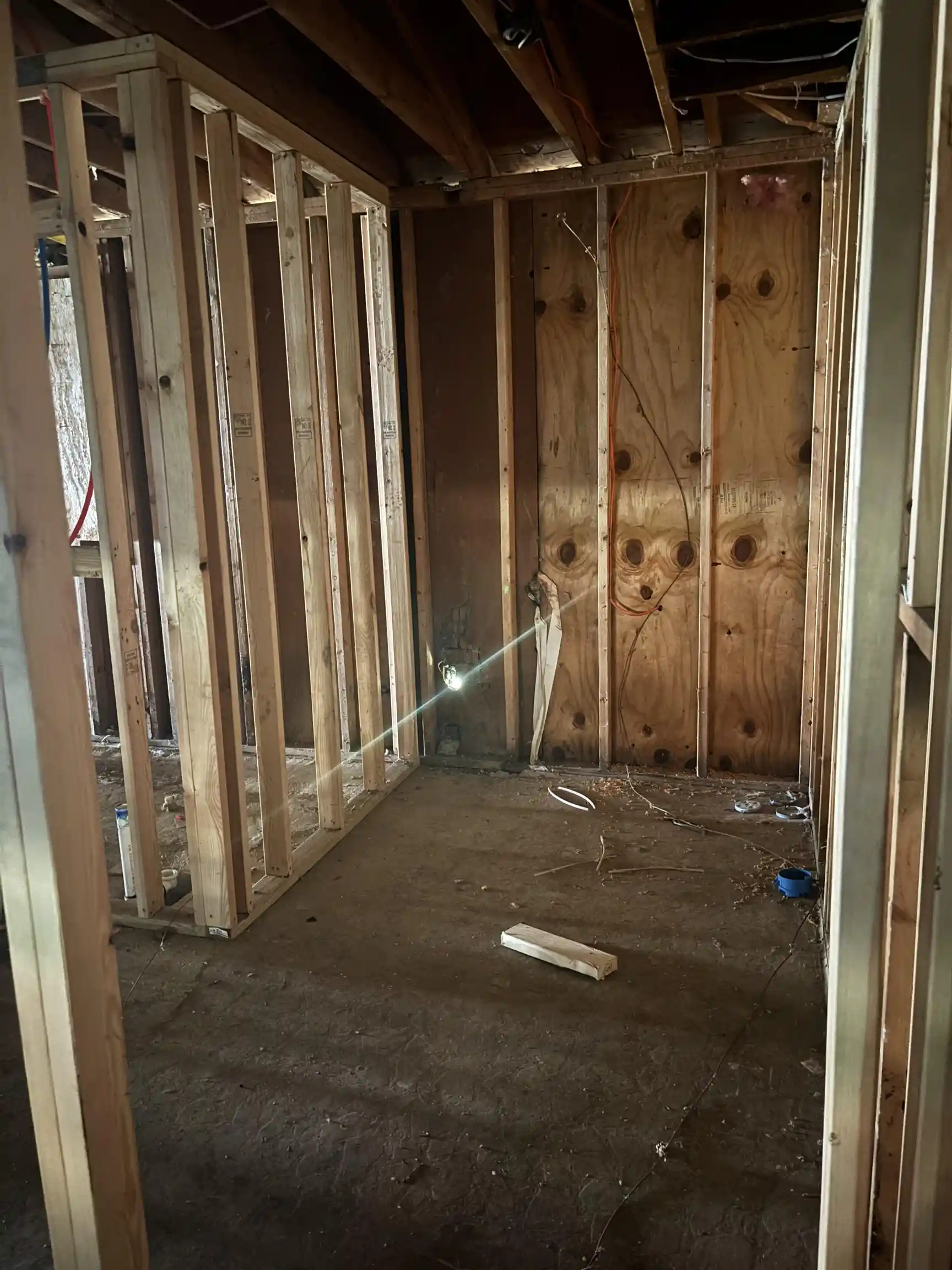 Photo 3 of Sale Pending at 1489 Boxwood St, Memphis, TN 38108 | MLS# 10211939 | Listing updated on 2026-07-10