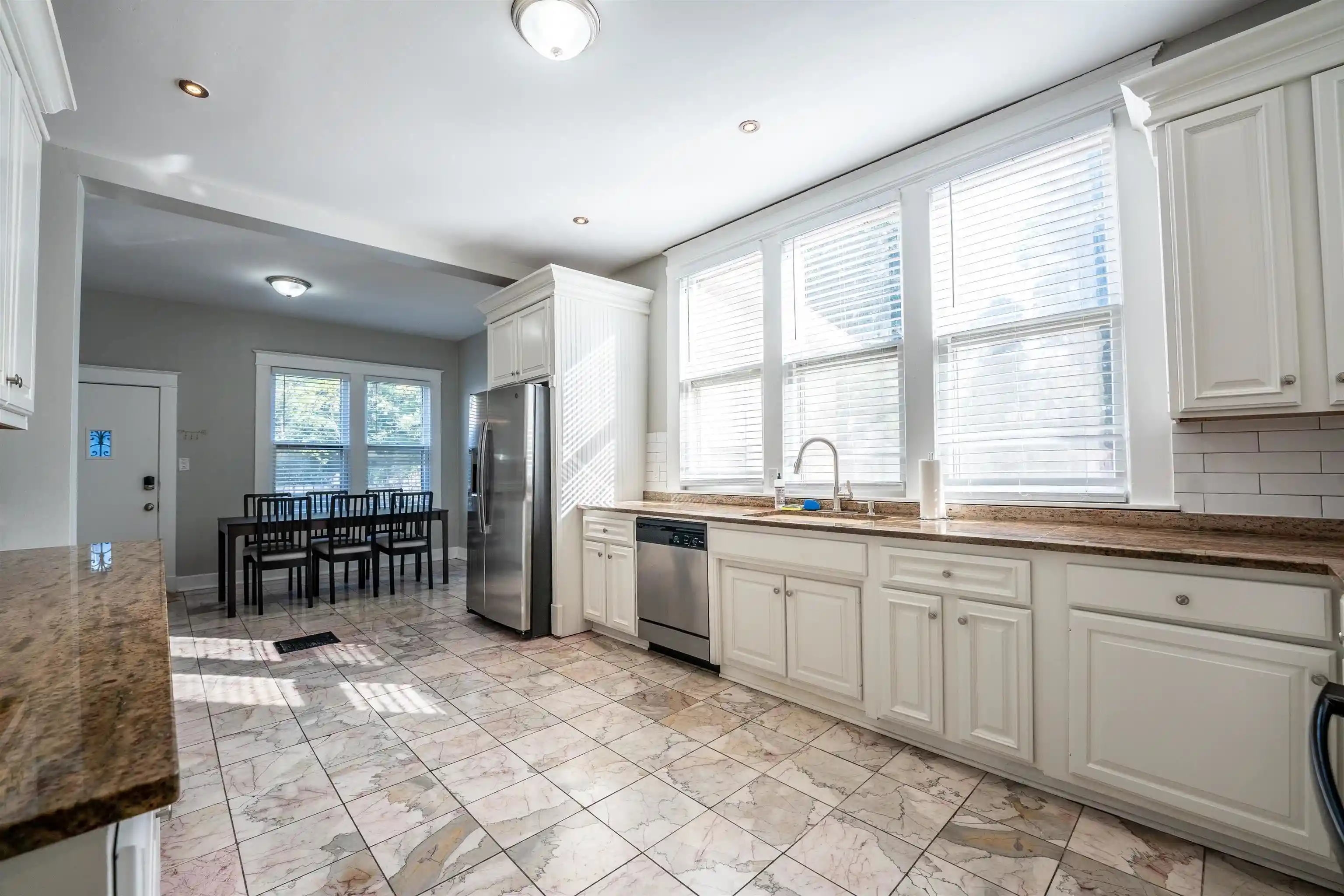 22nd image of 2035 Central Ave, Memphis, TN 38104 | MLS# 10212002