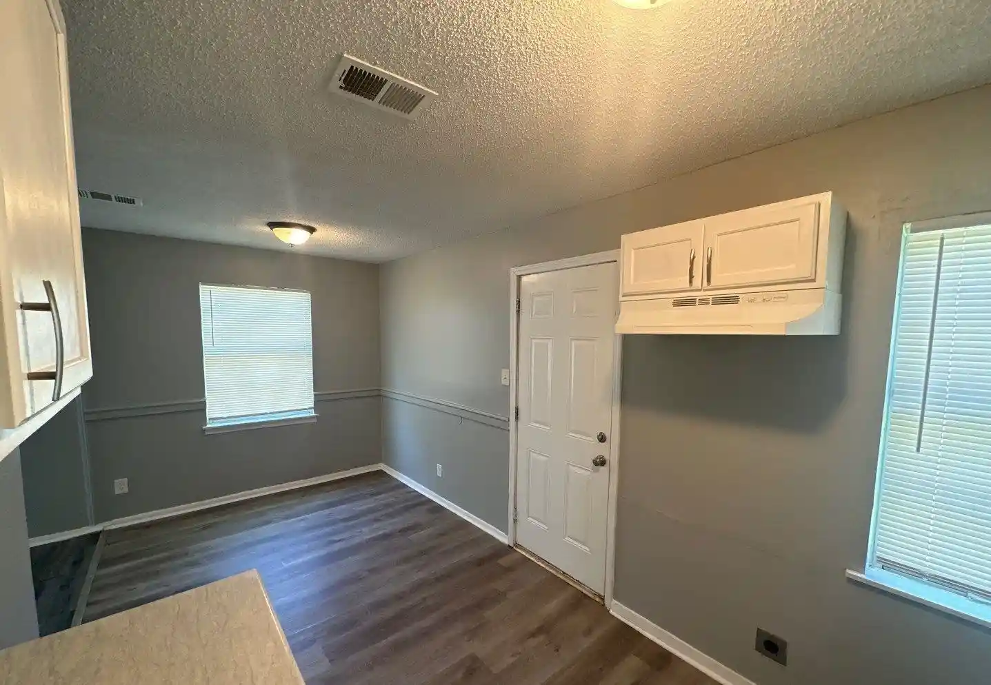 Photo 3 of Single family home for sale at 2536 Sunny Hl Dr, Memphis, TN 38127 | MLS# 10212700 | Listing updated on 2026-09-02