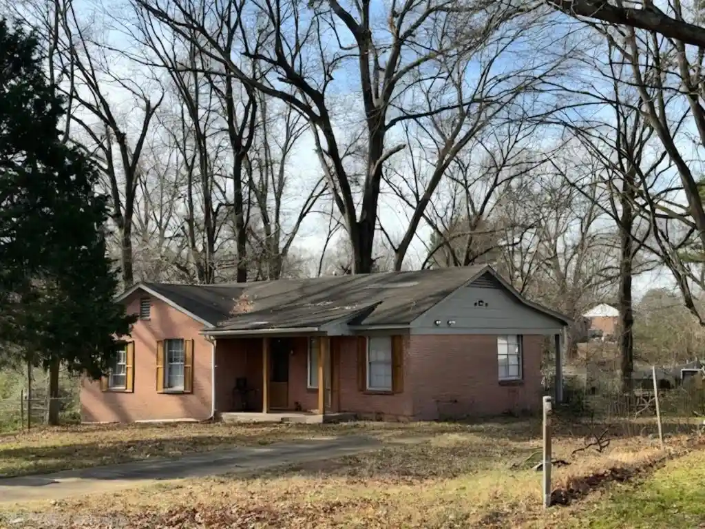 2nd image of 4897 Southaven Rd, Memphis, TN 38109 | MLS# 10212884