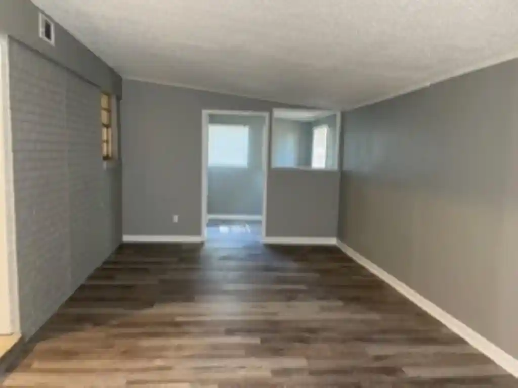 2nd image of 693 Bonwood Ave, Memphis, TN 38109 | MLS# 10212886