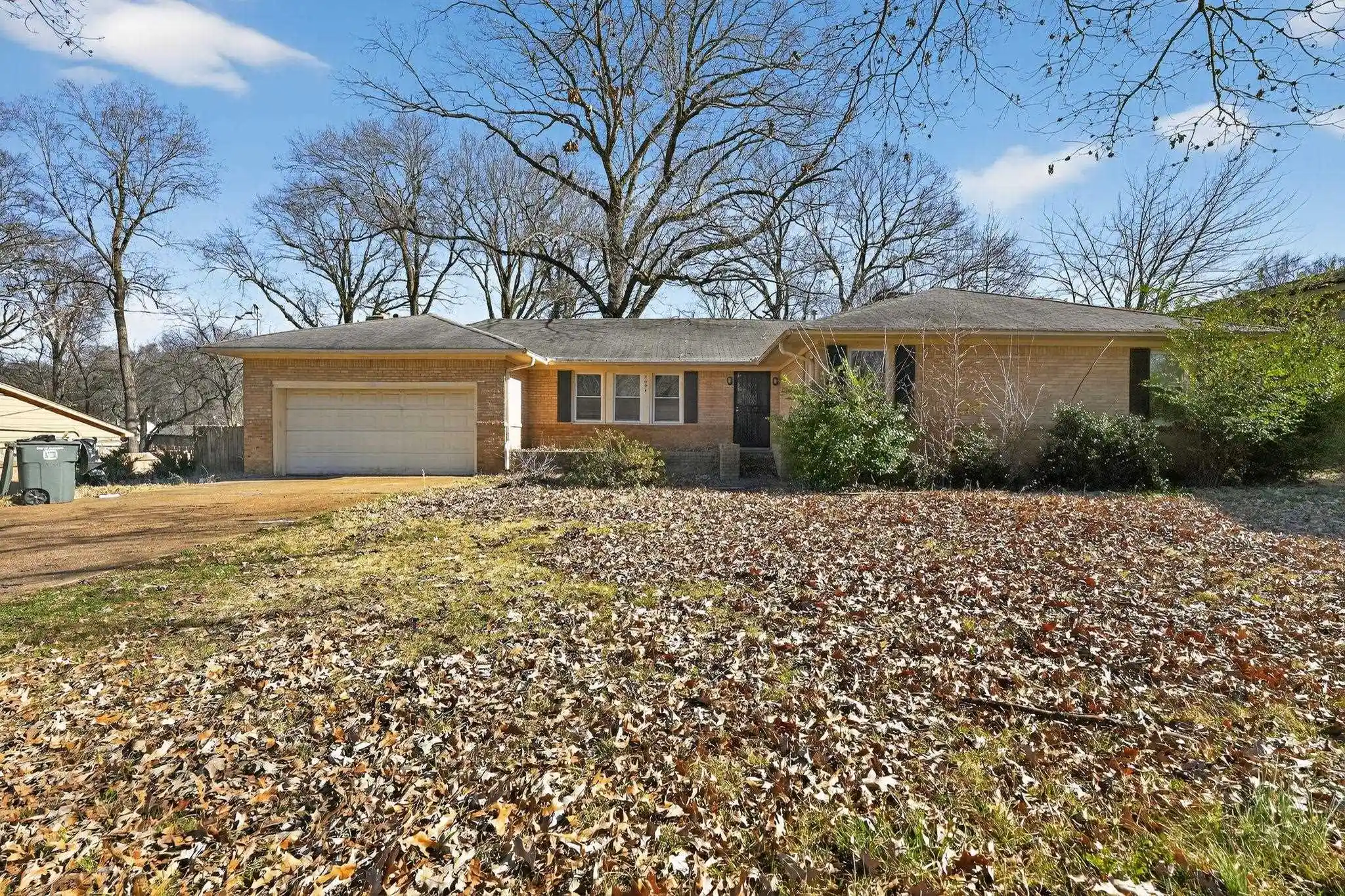 Photo 1 of Sale Pending at 4094 Auburn Rd, Memphis, TN 38116 | MLS# 10212896 | Listing updated on 2026-09-11