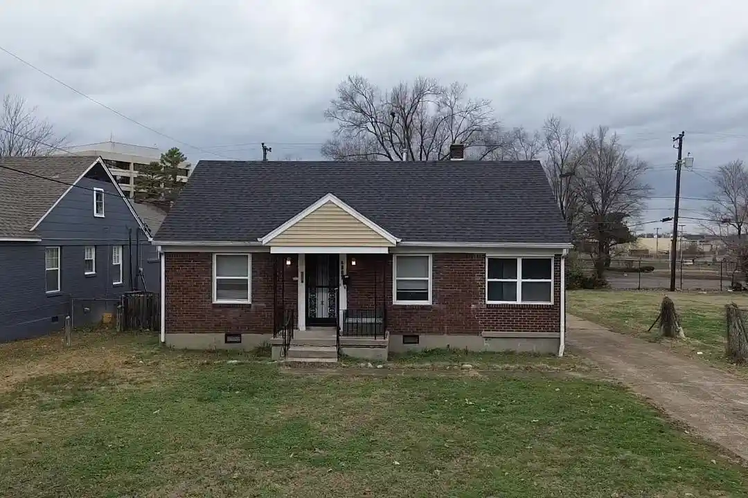 Photo 1 of Single family home for sale at 3126 Crump Ave, Memphis, TN 38112 | MLS# 10212935 | Listing updated on 2026-01-15