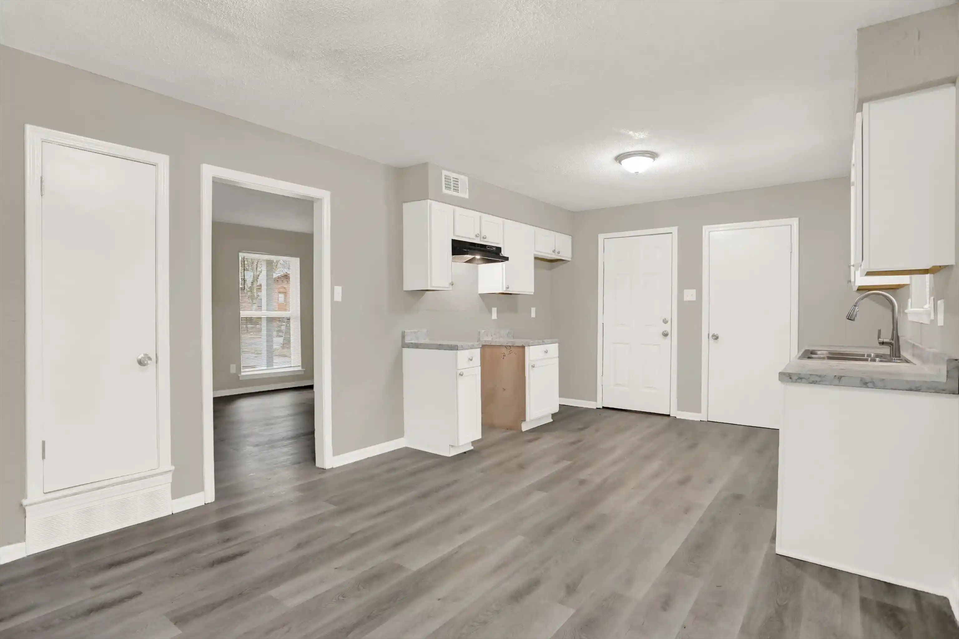 Photo 4 of Single family home for sale at 5052 Blacksmith Dr, Memphis, TN 38127 | MLS# 10212943 | Listing updated on 2026-09-04