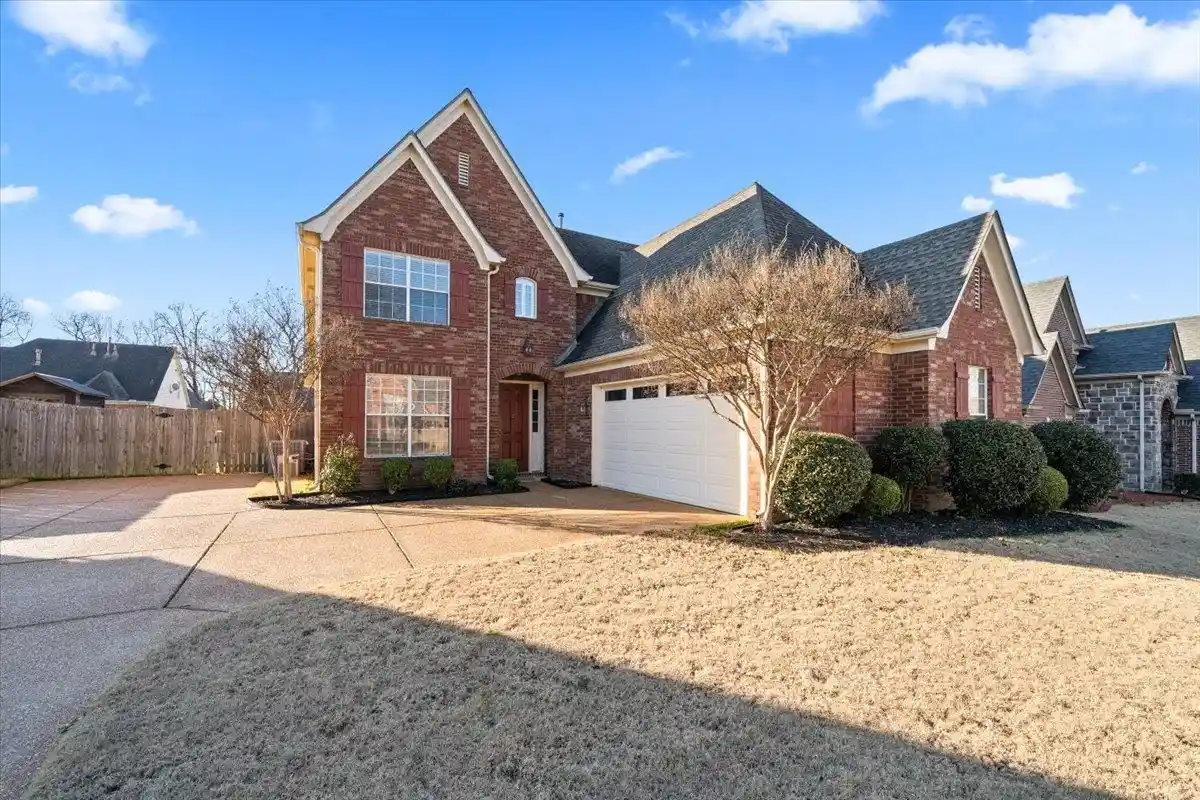 Photo 1 of Sale Pending at 9605 Misty Knoll Dr, Cordova, TN 38016 | MLS# 10213088 | Listing updated on 2026-01-24